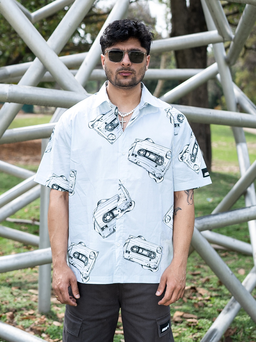 

UNRL Conversational Print Cotton Casual Shirt, White