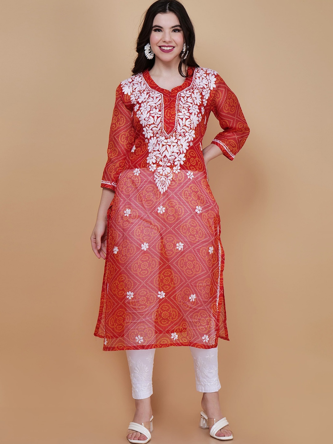 

Syrish Ethnic Motifs Embroidered Chikankari Cotton Straight Kurta, Red