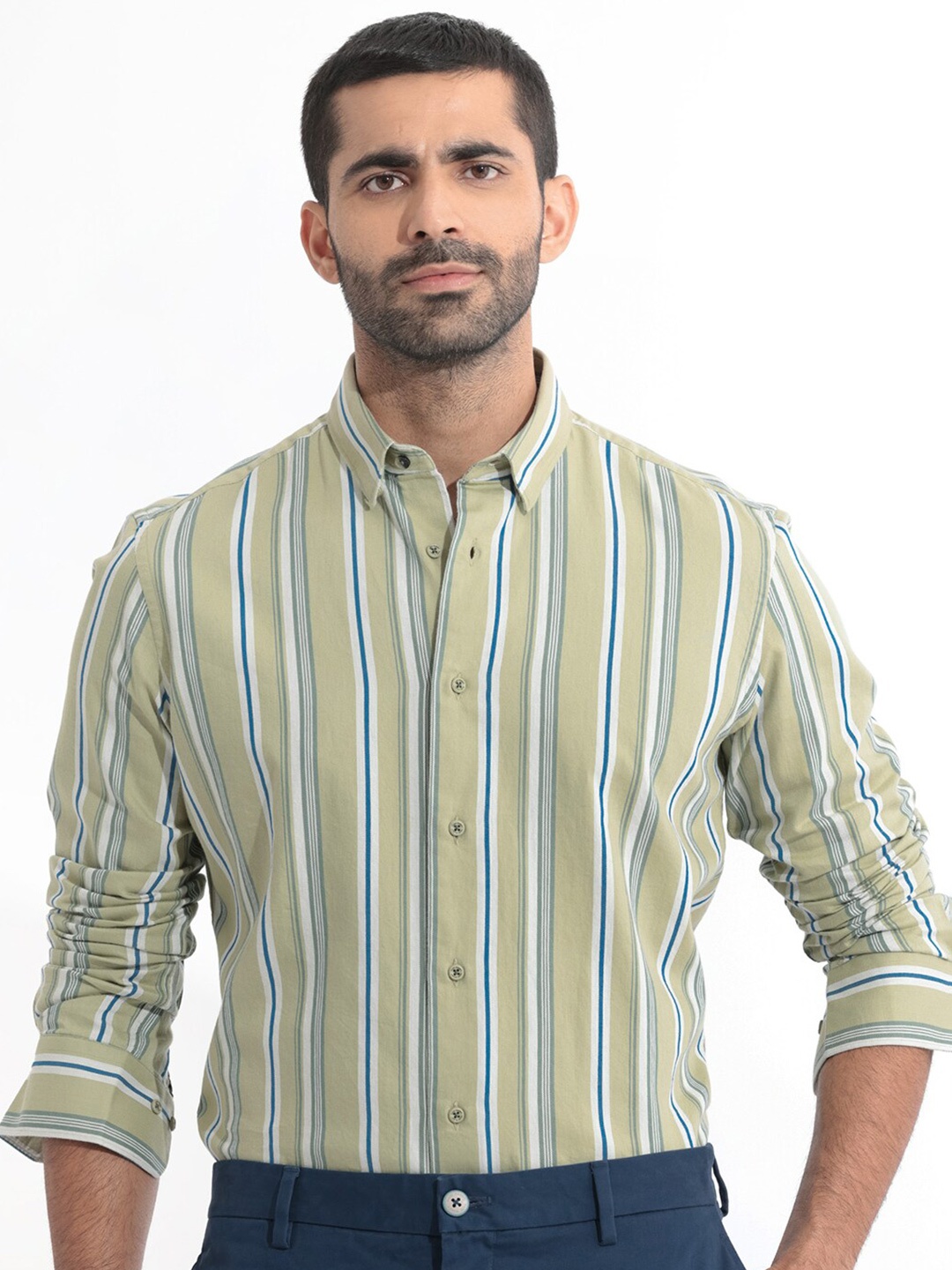 

RARE RABBIT Men Fushion Slim Fit Vertical Striped Cotton Shirt, Green