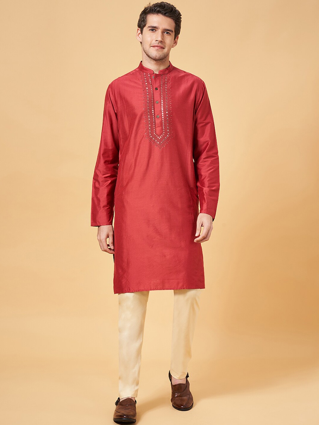 

indus route by Pantaloons Ethnic Motifs Yoke Design Mandarin Collar Kurta, Rust
