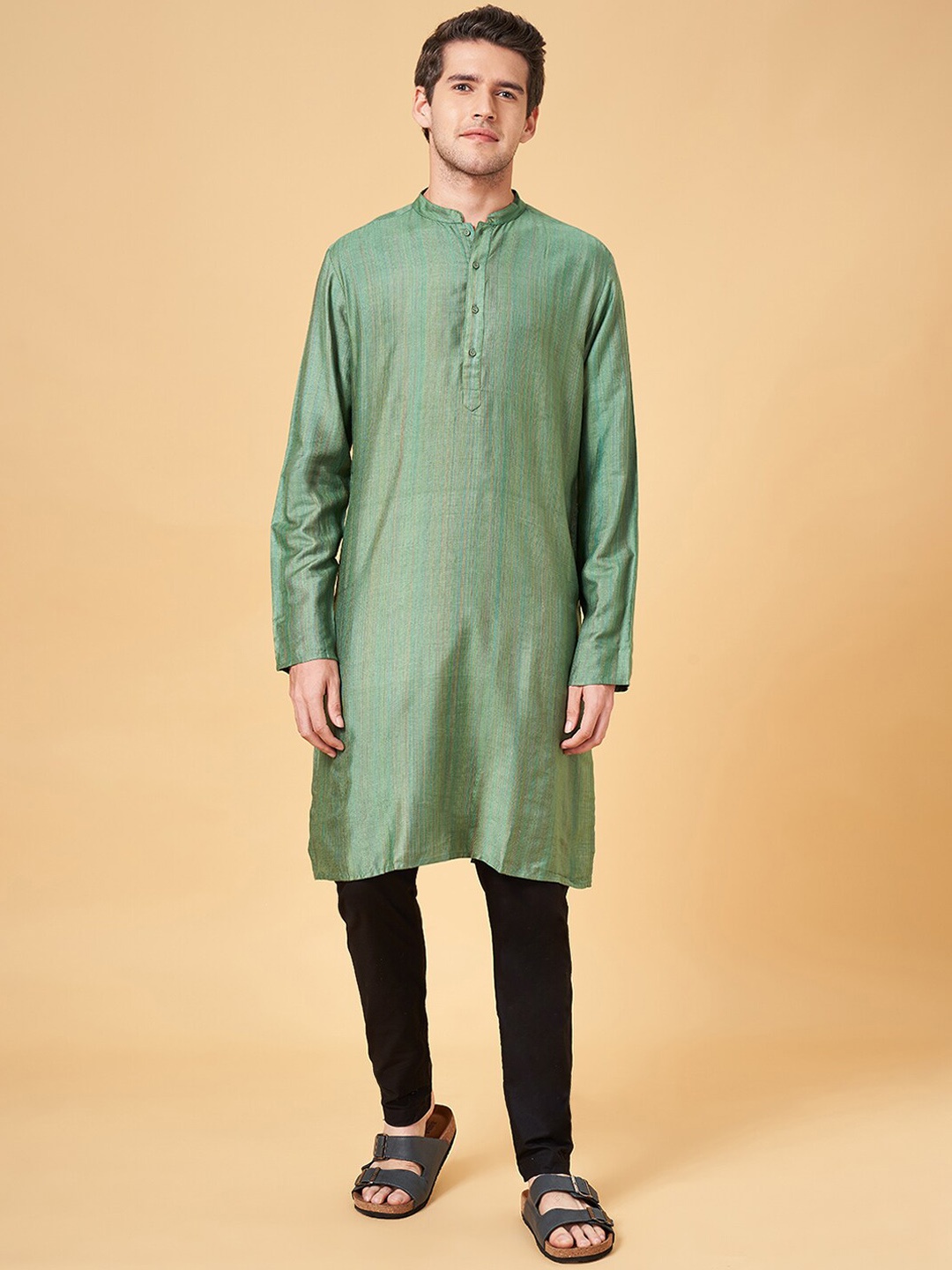 

indus route by Pantaloons Striped Mandarin Collar Long Sleeve Straight Cotton Kurta, Green