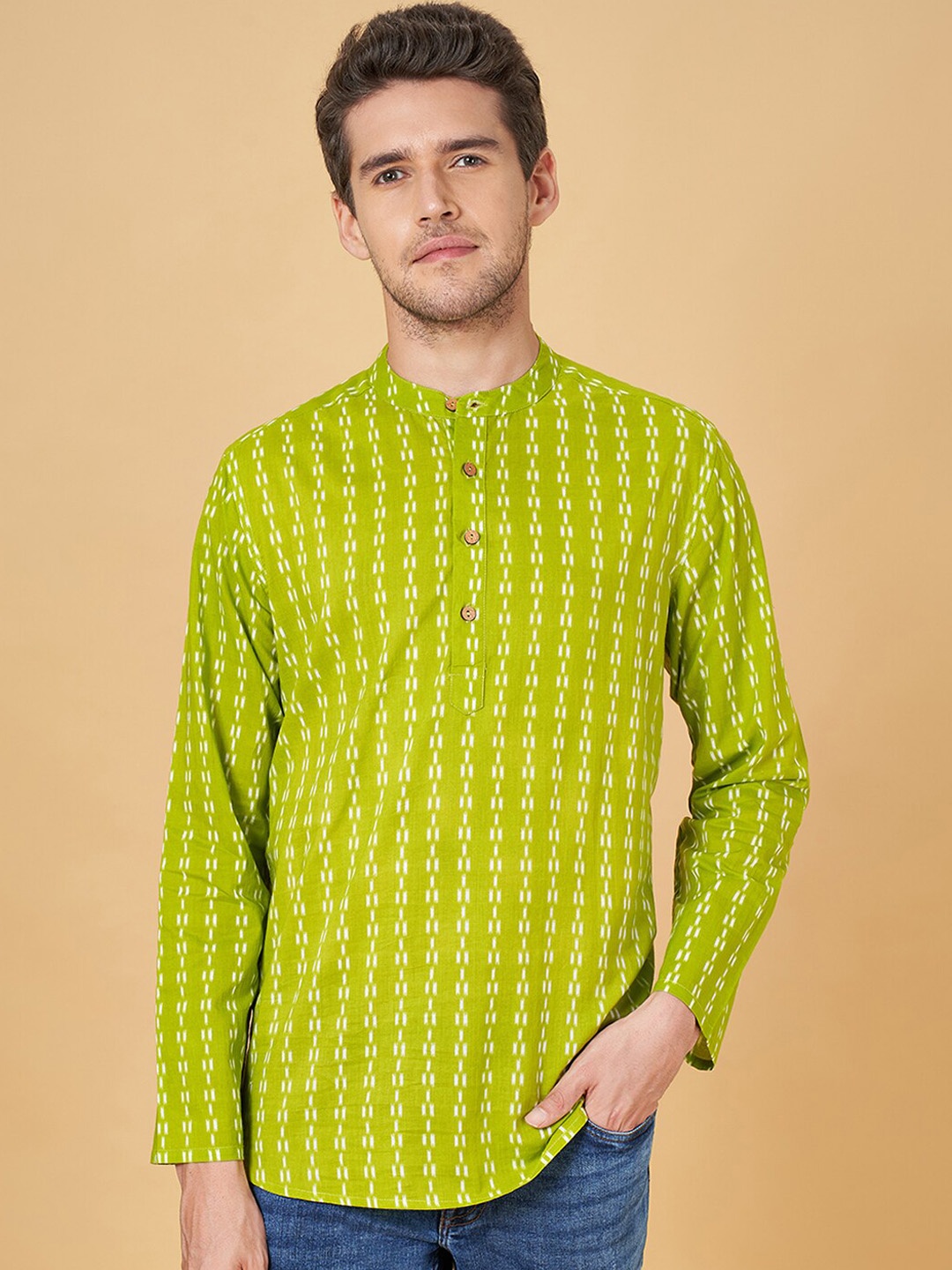 

YU by Pantaloons Geometric Printed Band Collar Pure Cotton Short Kurta, Green