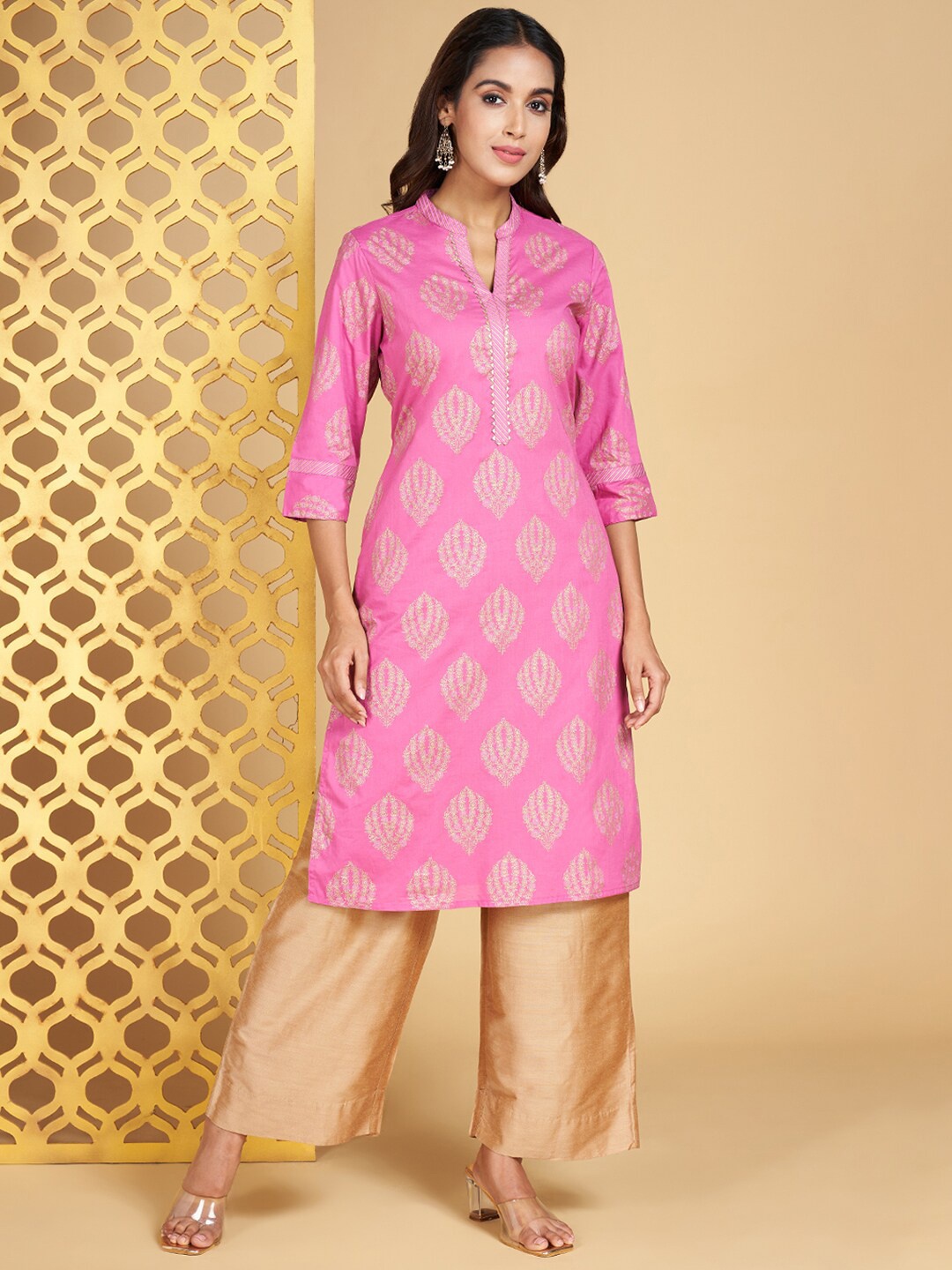 

RANGMANCH BY PANTALOONS Ethnic Motifs Printed Pure Cotton Straight Kurta, Pink