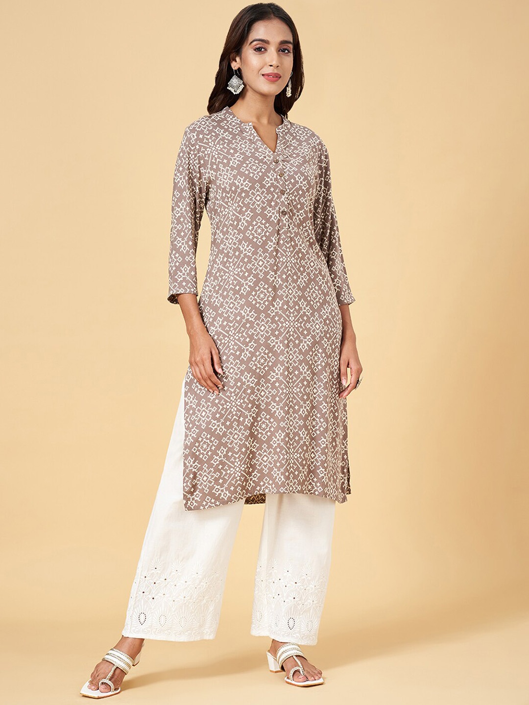 

RANGMANCH BY PANTALOONS Geometric Printed Band Collar Straight Kurta, Grey