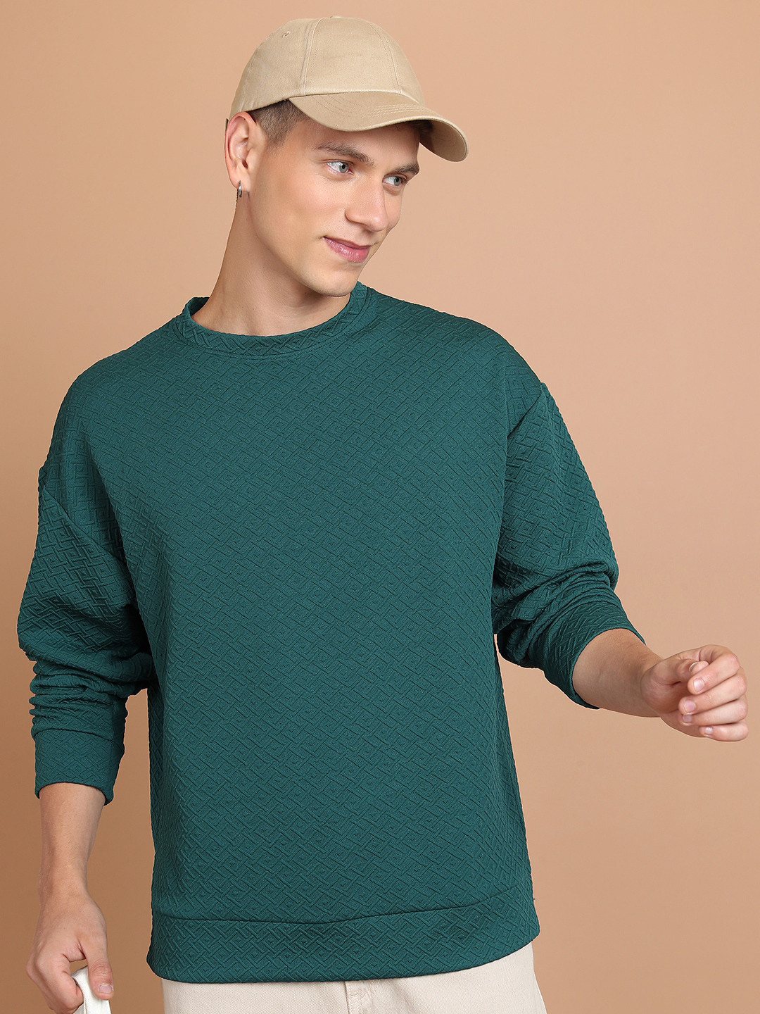 

HIGHLANDER Round Neck Drop Shoulder Sleeves Pullover Oversized Sweatshirt, Green
