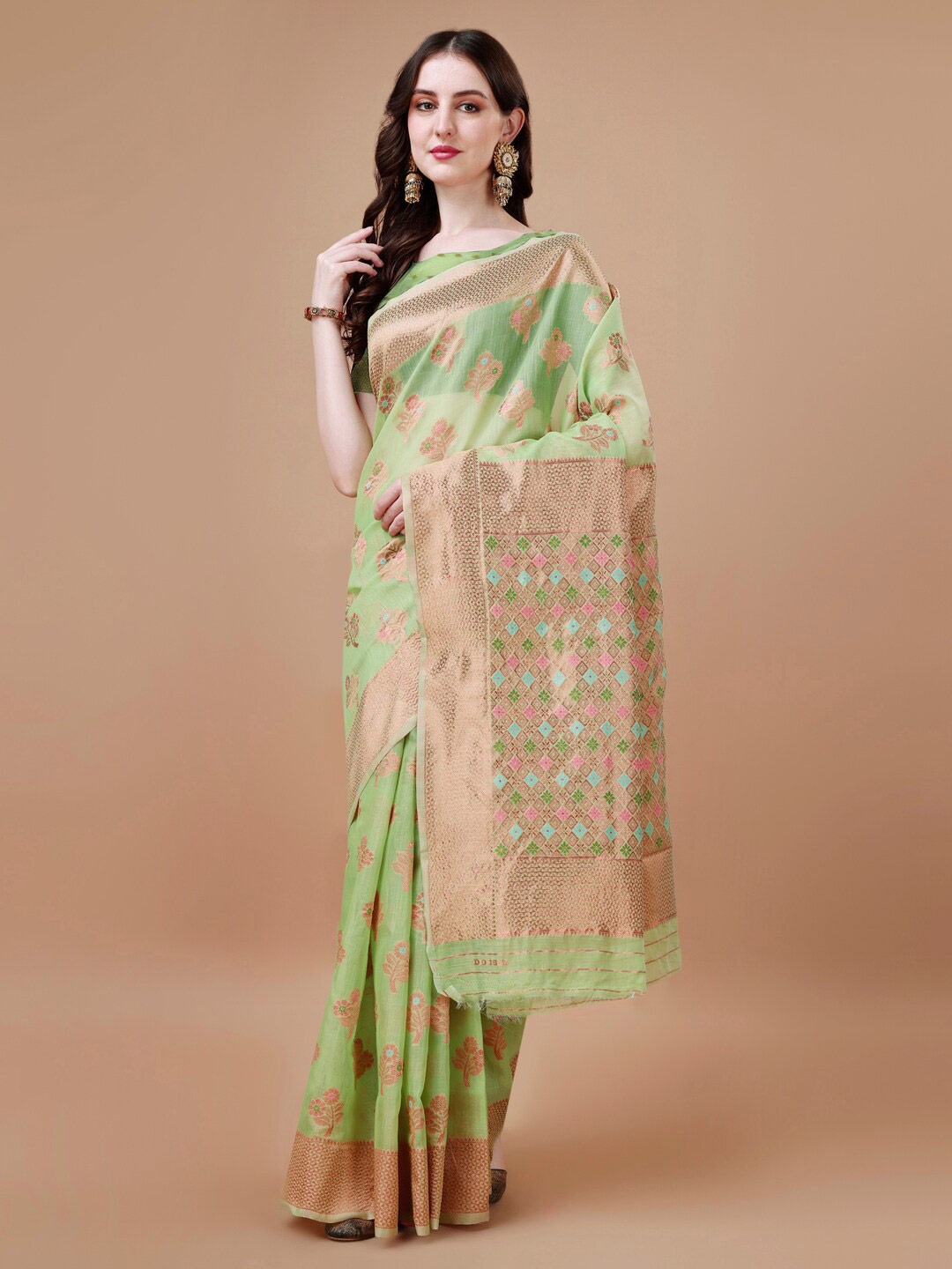 

MAGMINA Ethnic Motifs Woven Design Zari Detailed Silk Cotton Banarasi Saree, Olive