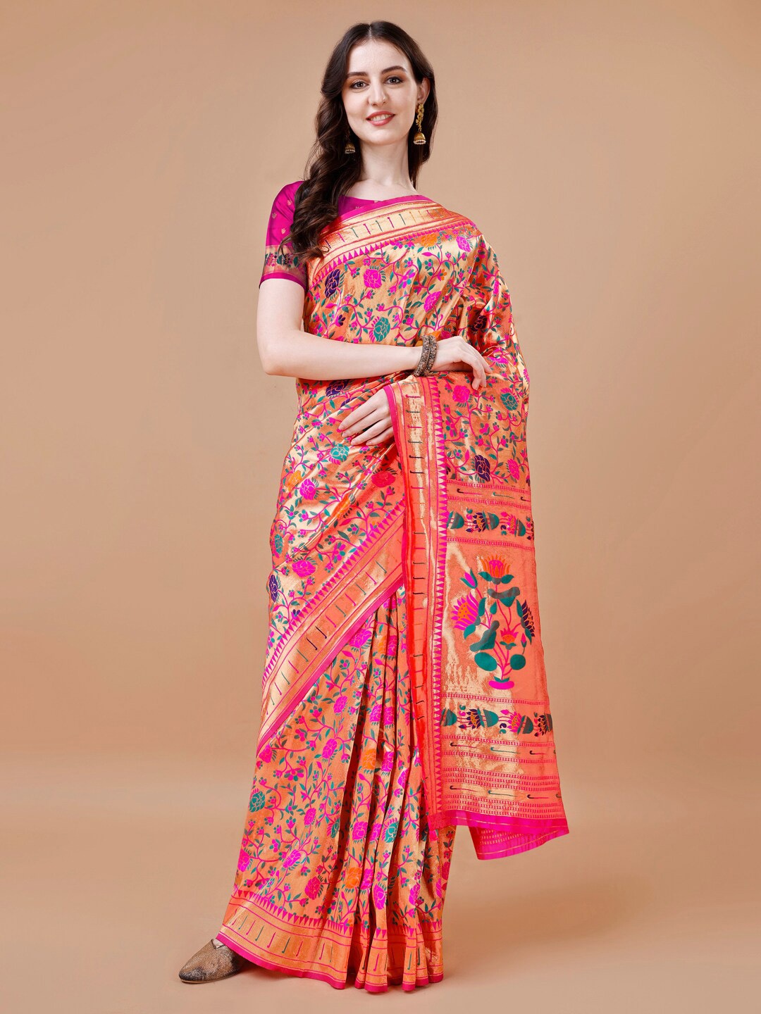 

MAGMINA Woven Design Zari Banarasi Saree, Pink