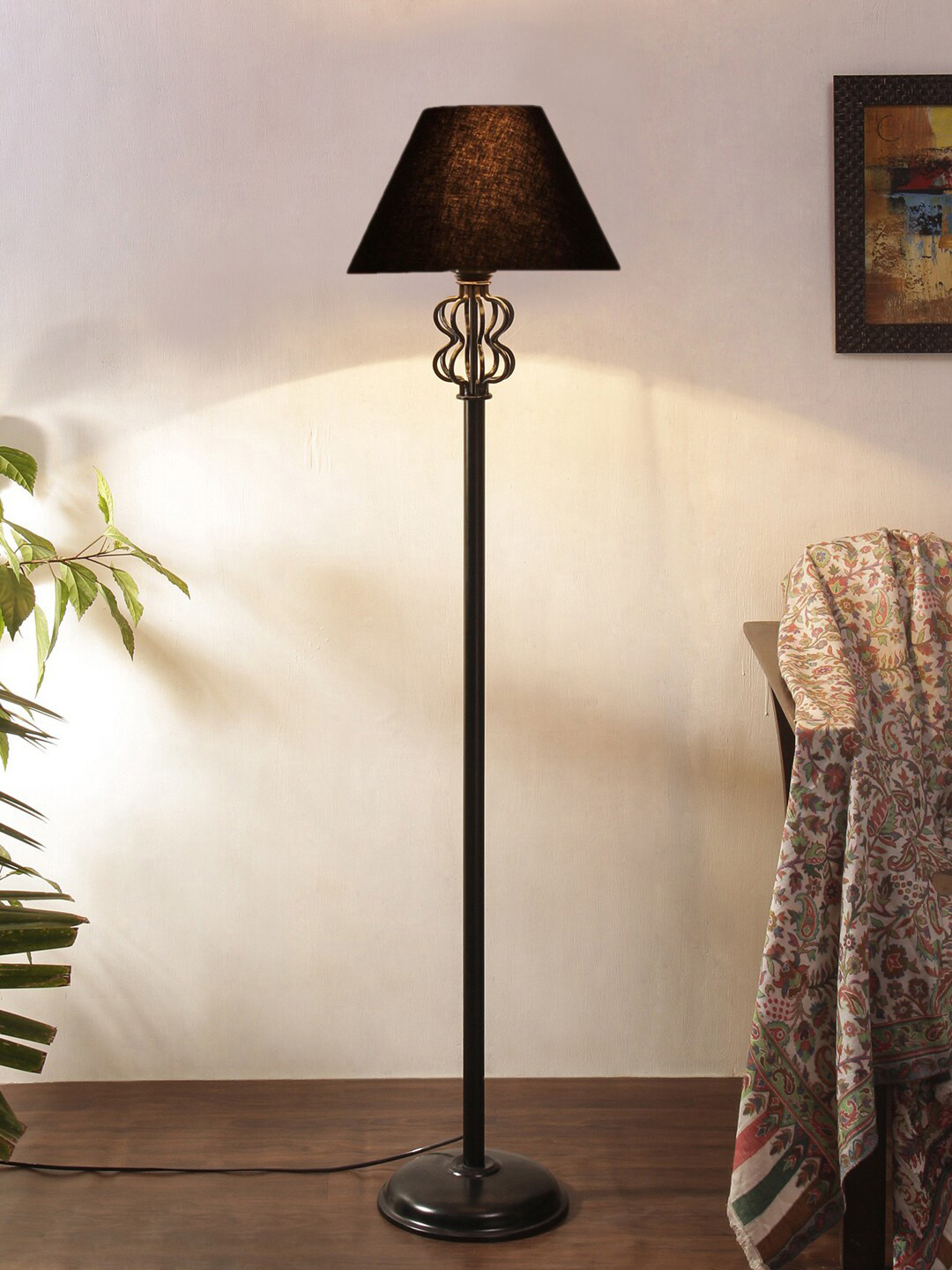 

Devansh Black Cotton Conical Snake Iron Basket Floor Lamp