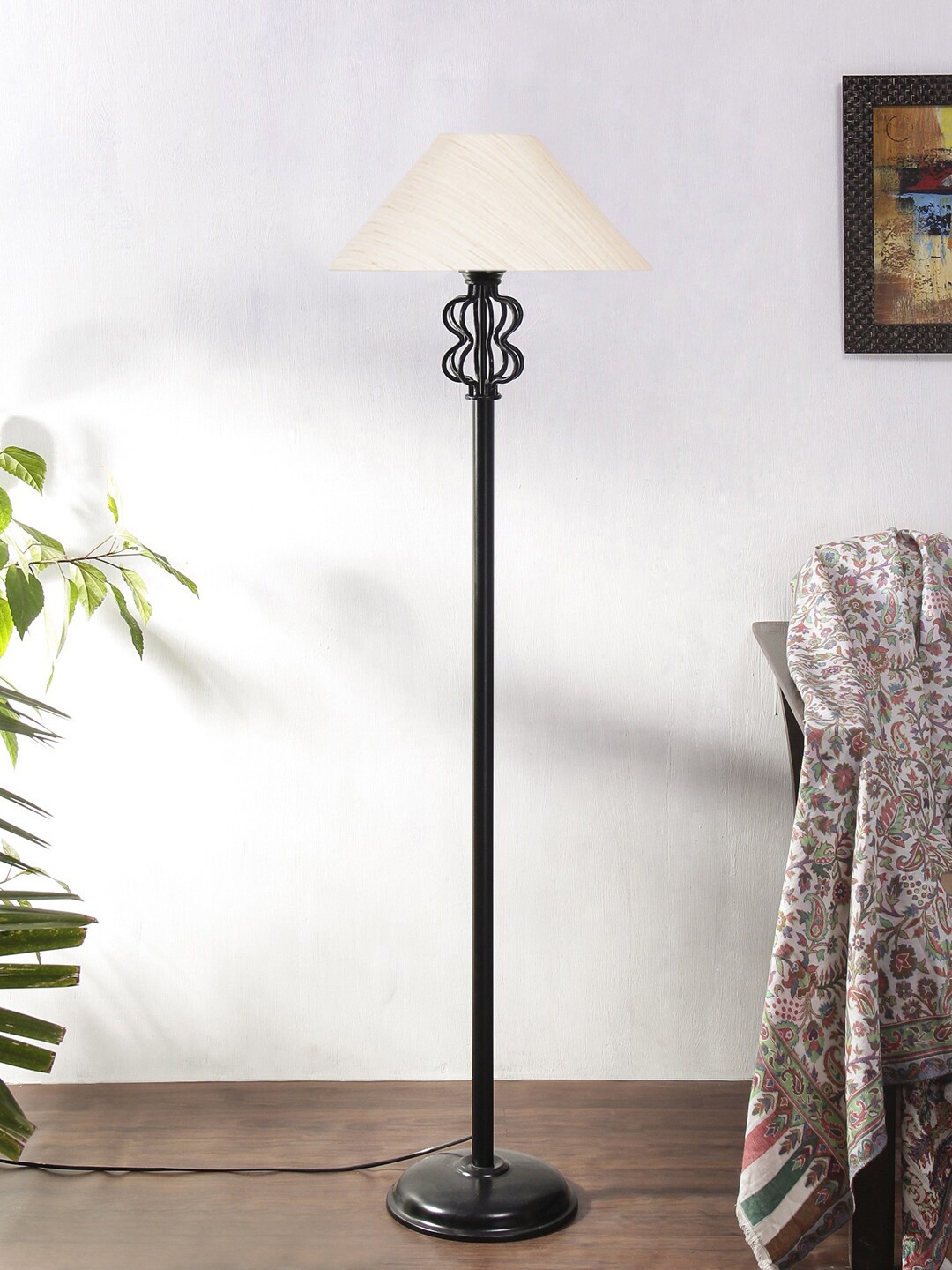 

Devansh Off White & Black Cotton Snake Iron Basket Floor Lamp