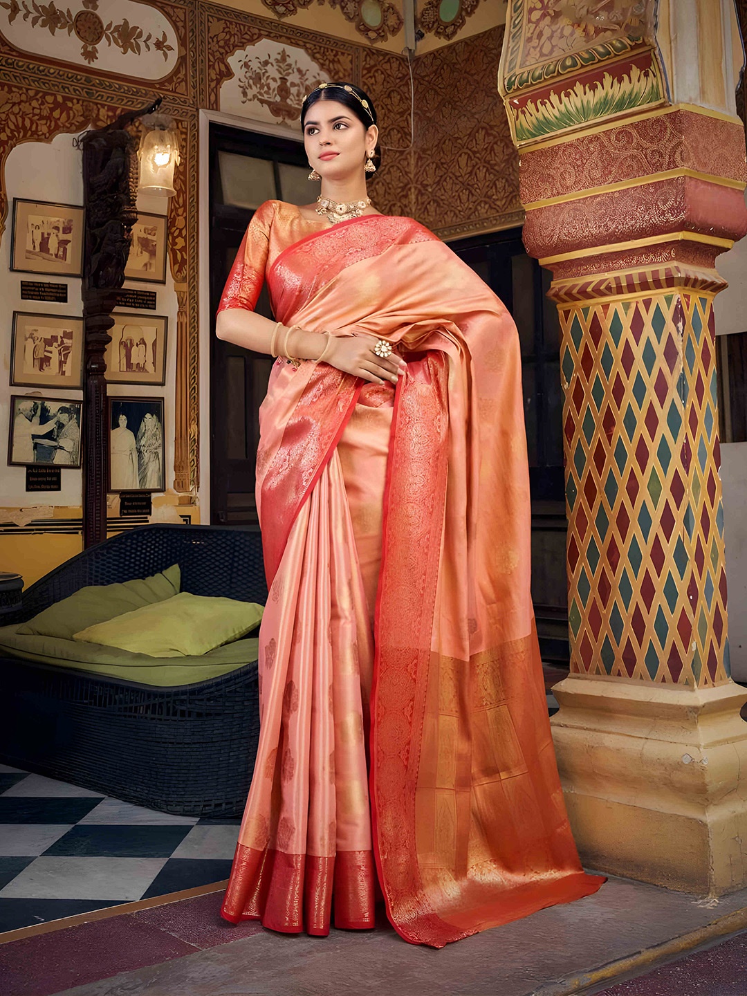 

MAGMINA Ethnic Motifs Woven Design Zari Pure Silk Kanjeevaram Saree, Orange