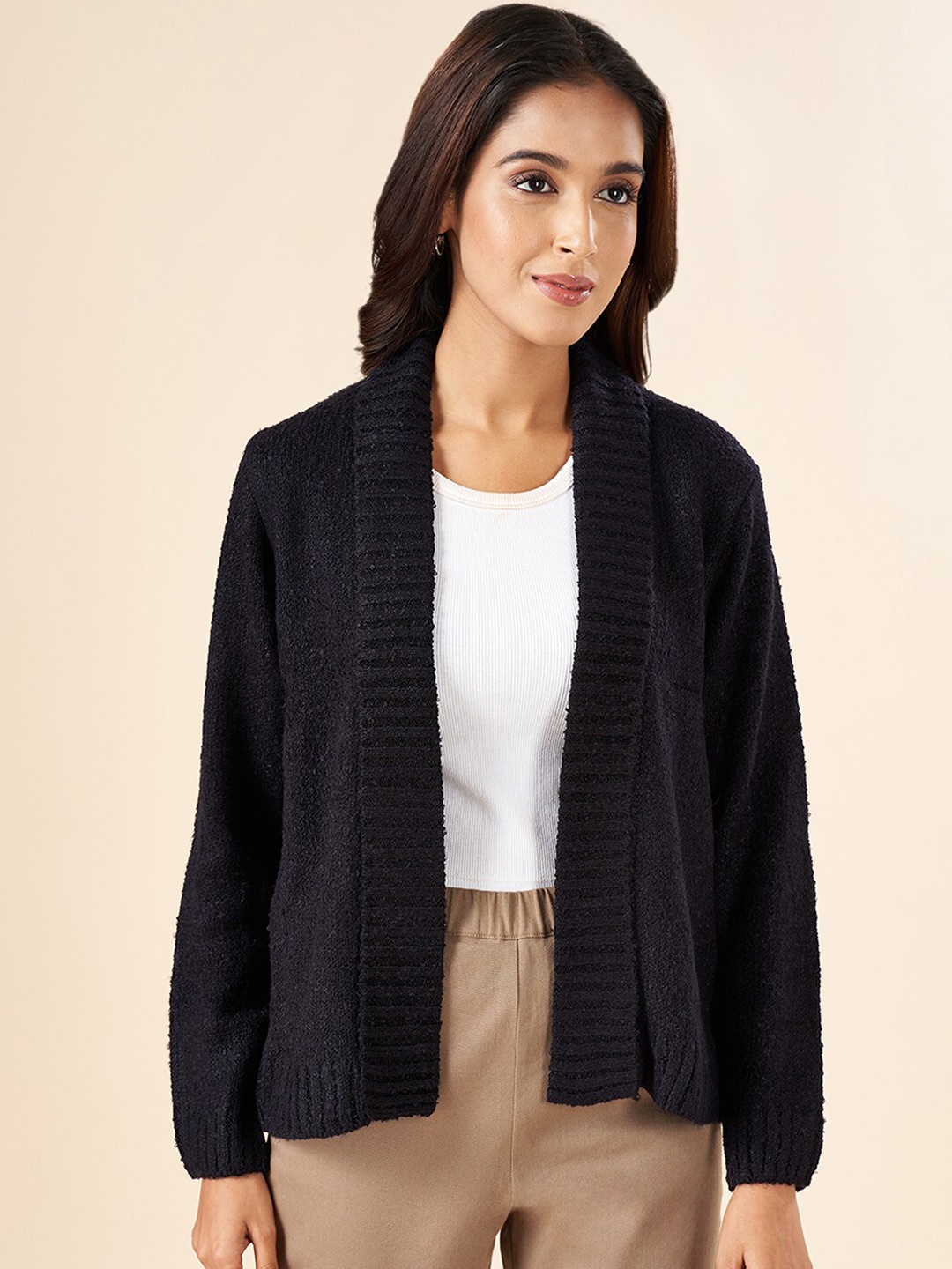 

AKKRITI BY PANTALOONS Self Design Acrylic Open Front Shrug, Black