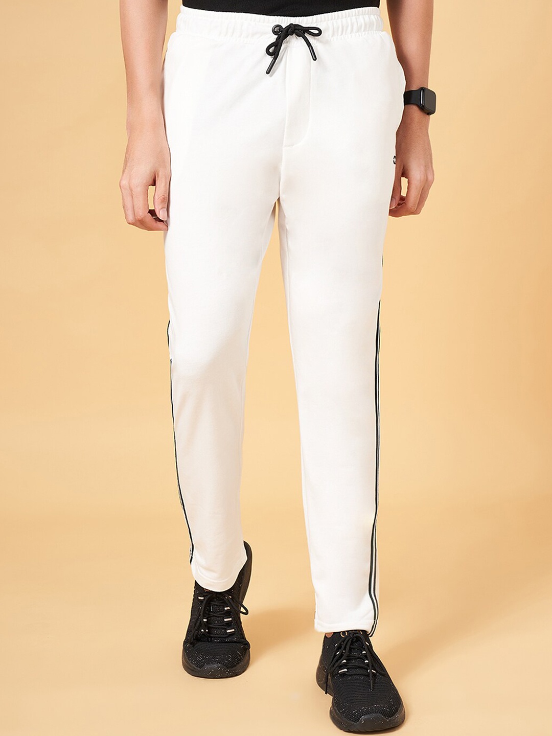 

Ajile by Pantaloons Men Mid-Rise Slim-Fit Track Pants, Off white