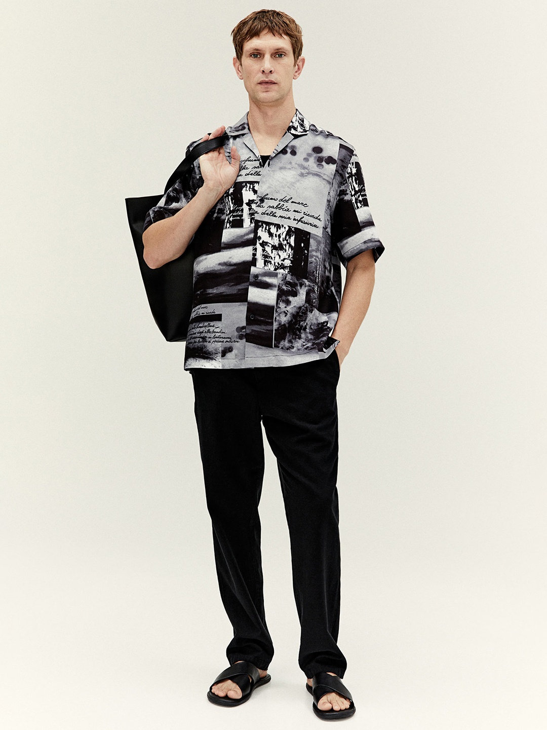 

H&M Regular Fit Short-Sleeved Lyocell Resort Shirt, Black