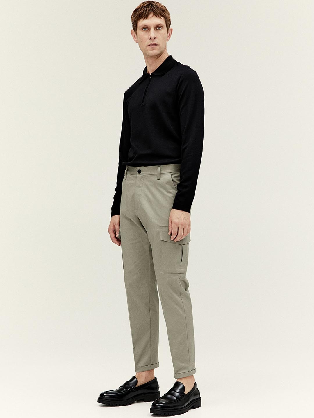 

H&M Men Slim Fit Cargo Trousers, Green