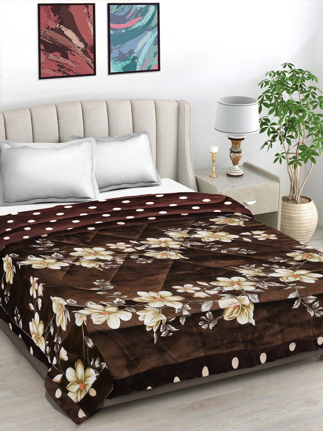 

FABINALIV Brown Floral Wool Heavy Winter Microfiber Filling Reversible Double Bed Quilt