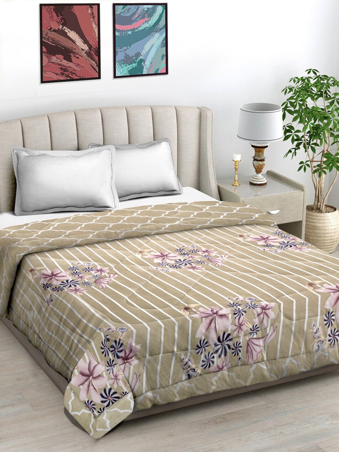 

FABINALIV Beige & Purple Floral Woollen 950 GSM Heavy Winter Double Bed Quilt
