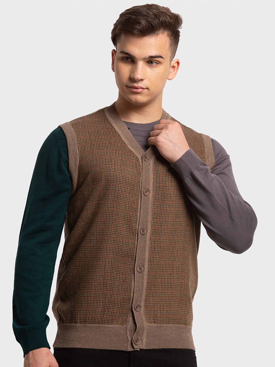 

ColorPlus Cable Knit V-Neck Sleeveless Classic Fit Sweater Vest, Brown