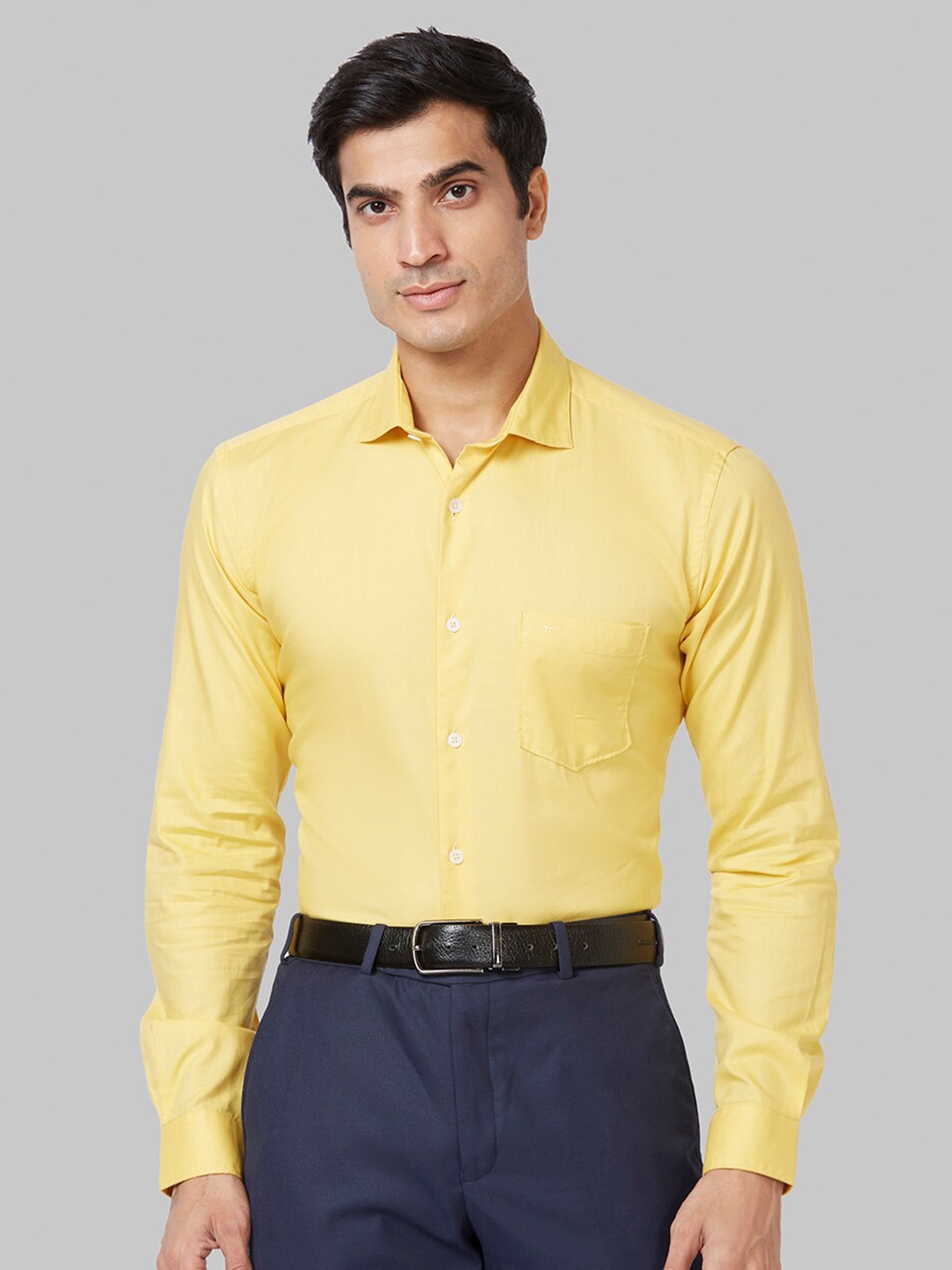 

Park Avenue Slim Fit Solid Cotton Formal Shirt, Yellow