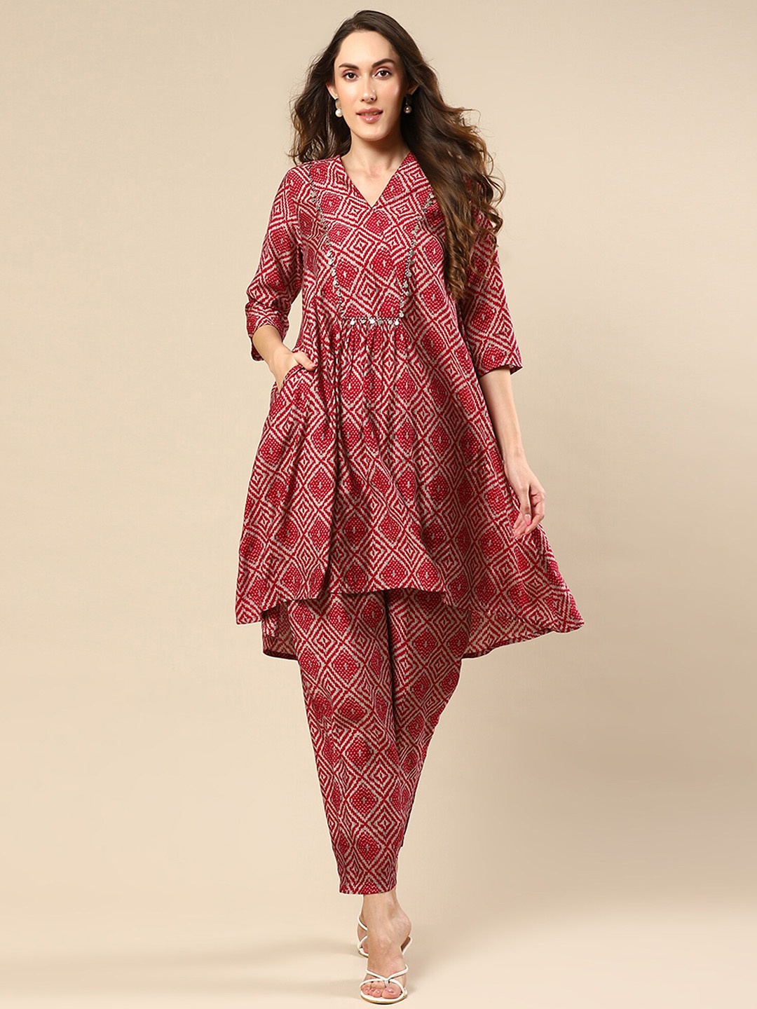 

NH KAPDEWALA Geometric Printed Beads and Stones A-Line Kurta with Trousers, Maroon