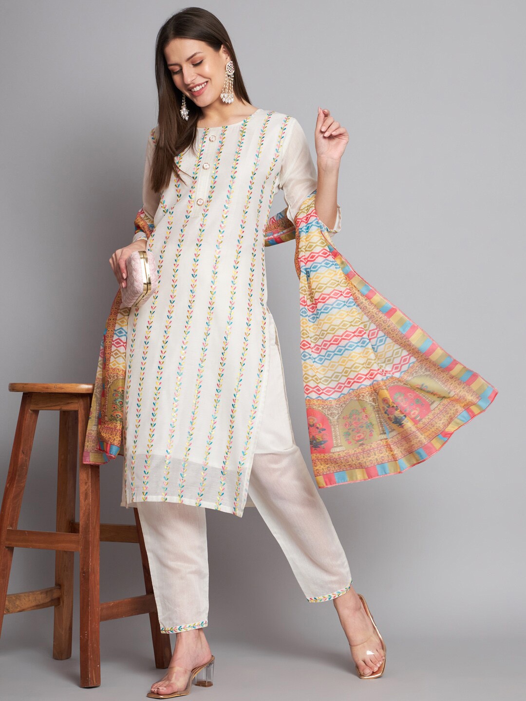 

Anouk White Ethnic Motifs Embroidered Chanderi Cotton Straight Kurta Set