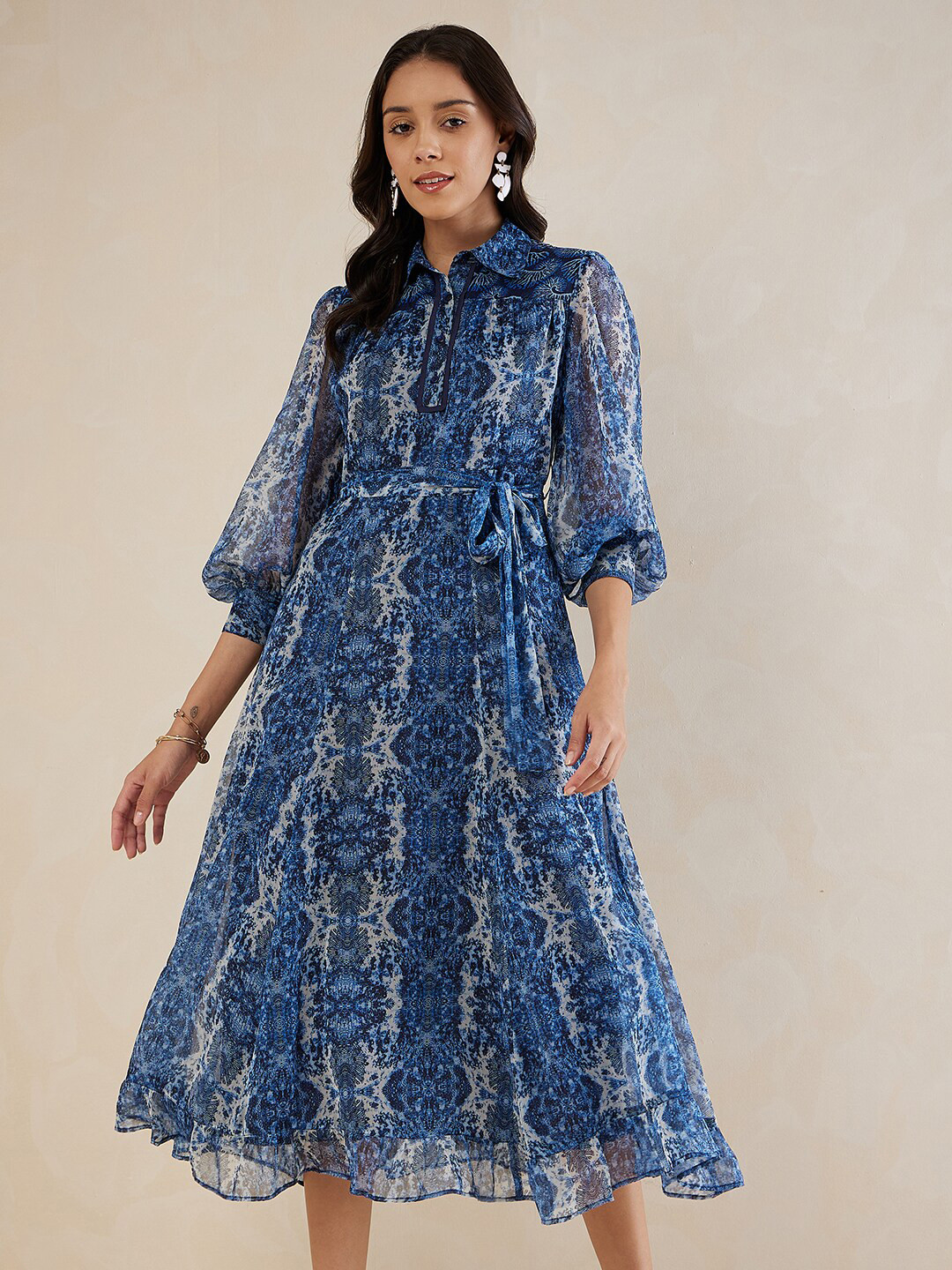 

Femella Floral Printed Shirt Collar Puff Sleeve Tie Up Fit & Flare Midi Dress, Navy blue