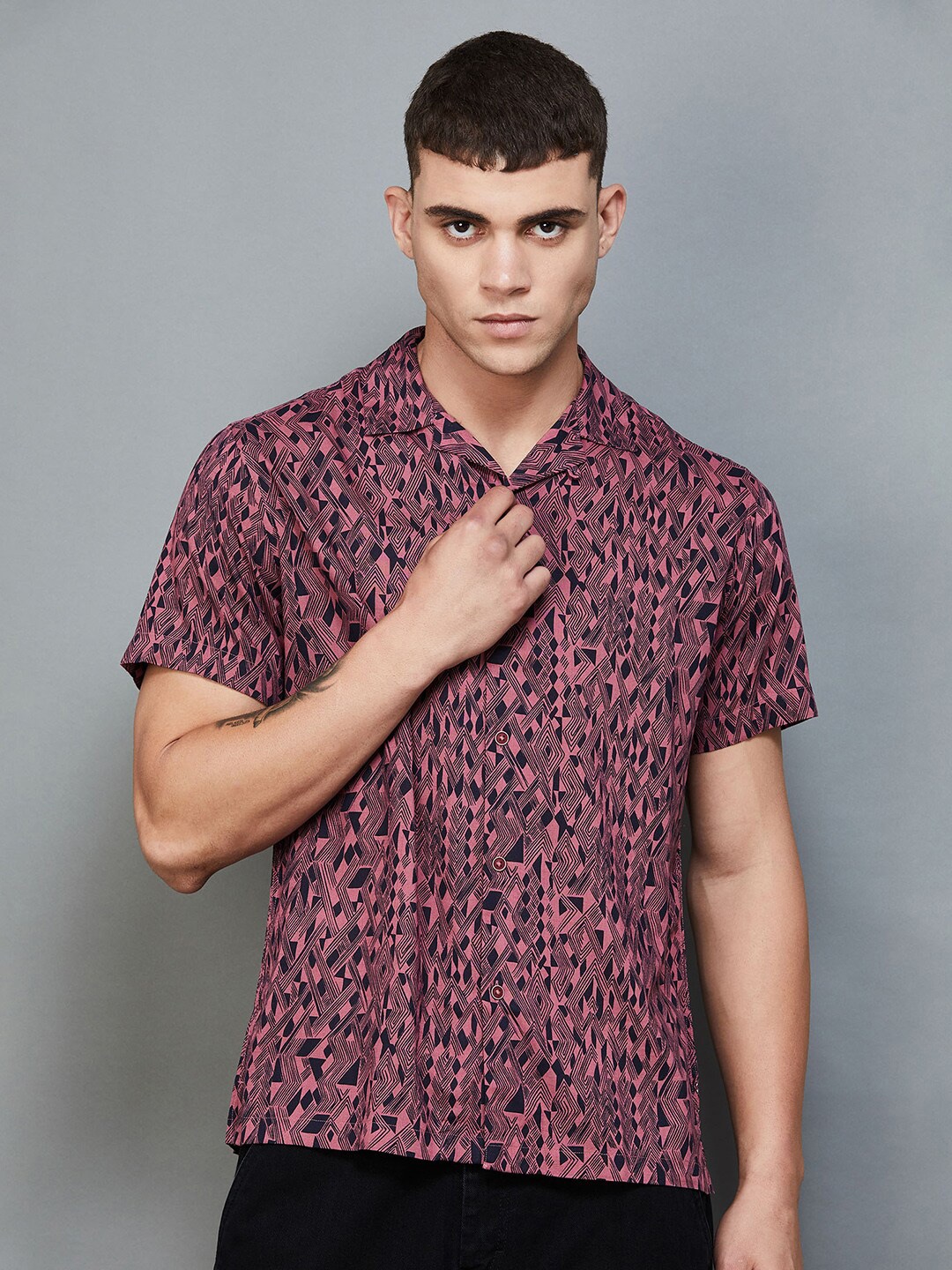 

Forca by Lifestyle Abstract Printed Casual Shirt, Pink