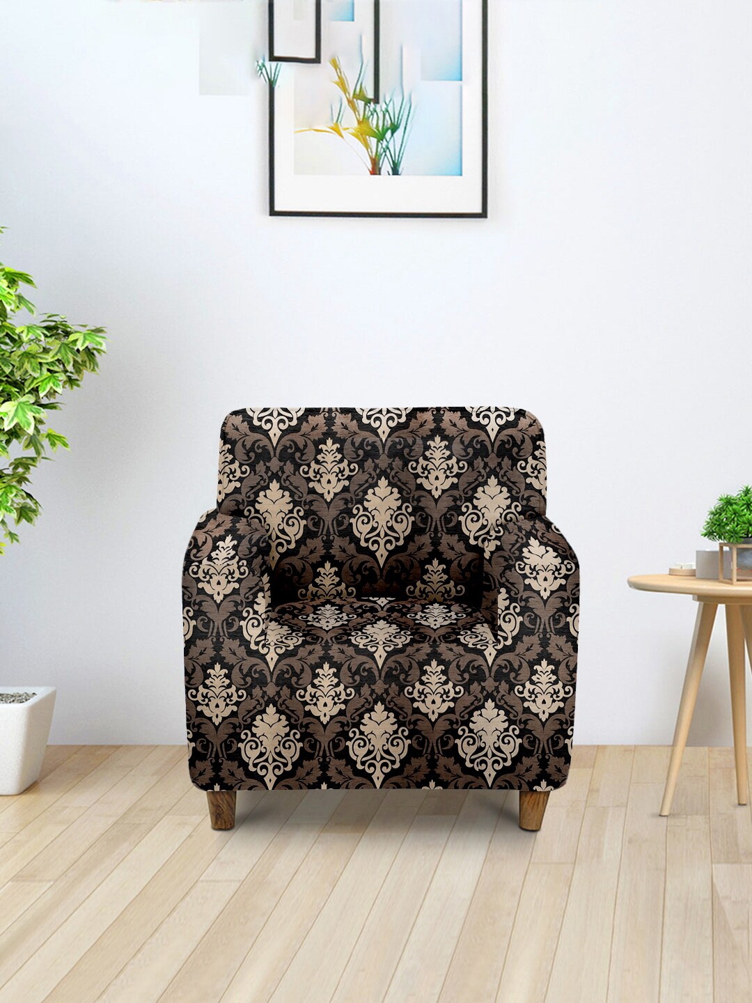 

Cortina Brown Printed Stretchable One Seater Sofa Cover