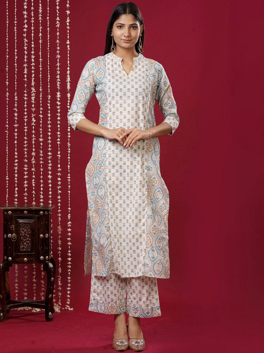 

mokshi Ethnic Motifs Printed Mandarin Collar Regular Kurta With Palazzo, Beige