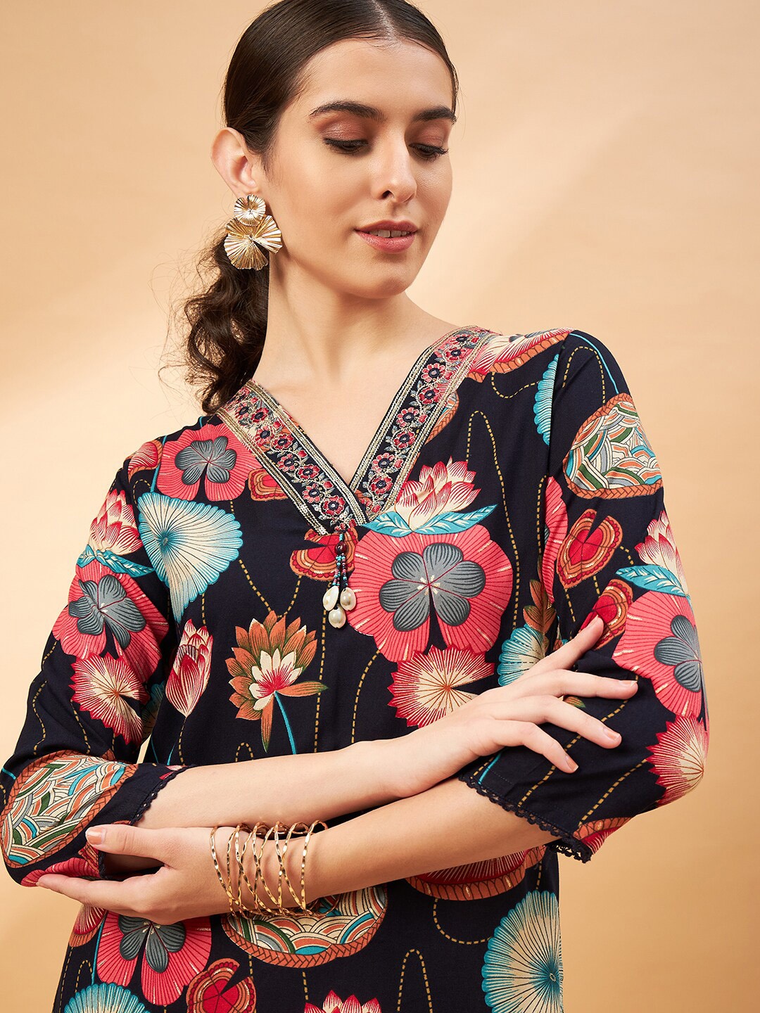 

all about you Floral Printed V-Neck Sequinned Straight Kurta with Trouser, Navy blue