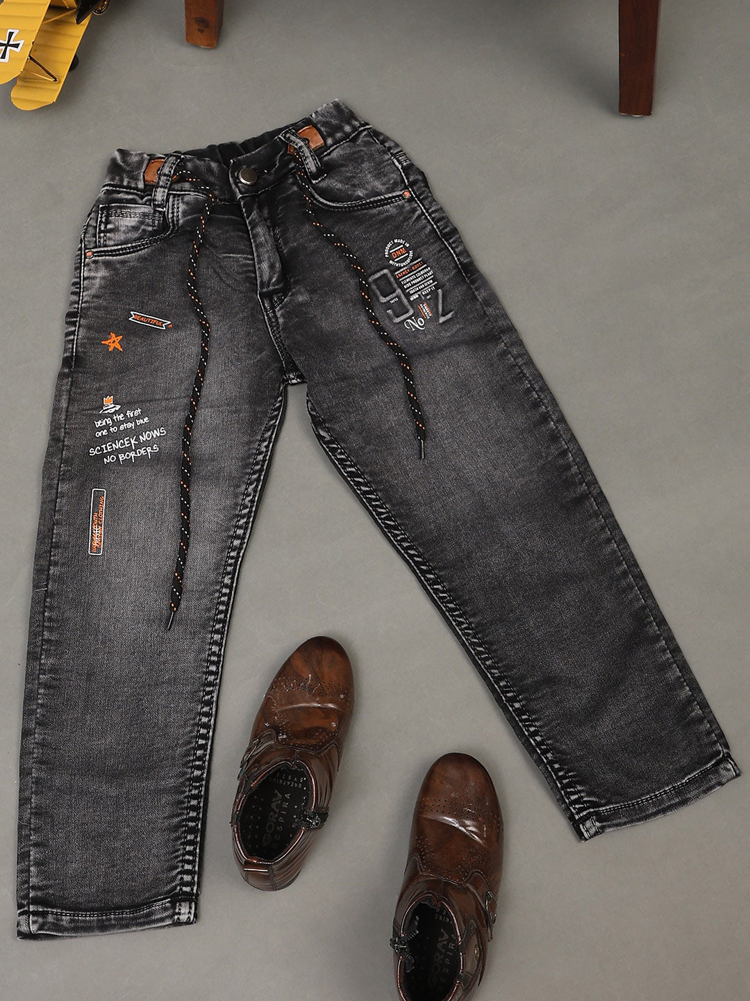 

V-Mart Boys Mid Rise Heavy Fade Cotton Jeans, Grey