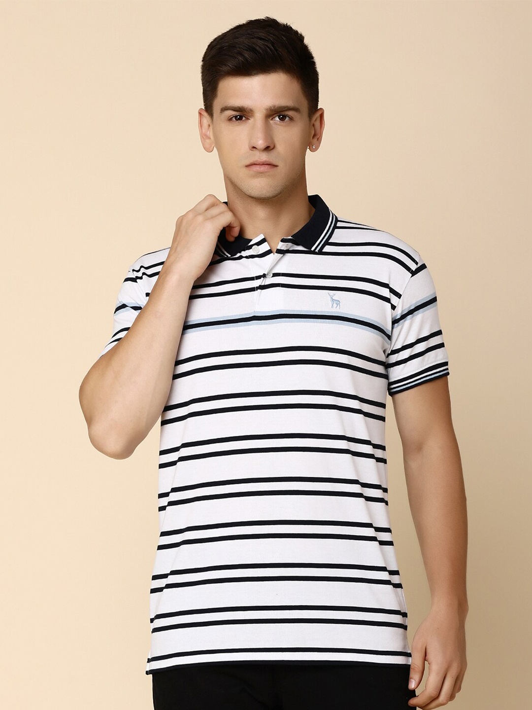 

V-Mart Horizontal Striped Polo Collar T-Shirt, White