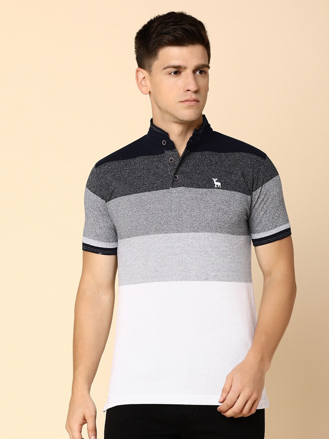 

V-Mart Colourblocked Mandarin Collar T-shirt, Blue