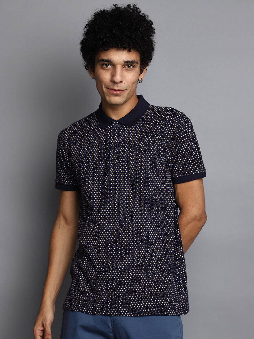

V-Mart Geometric Printed Polo Collar T-shirt, Navy blue