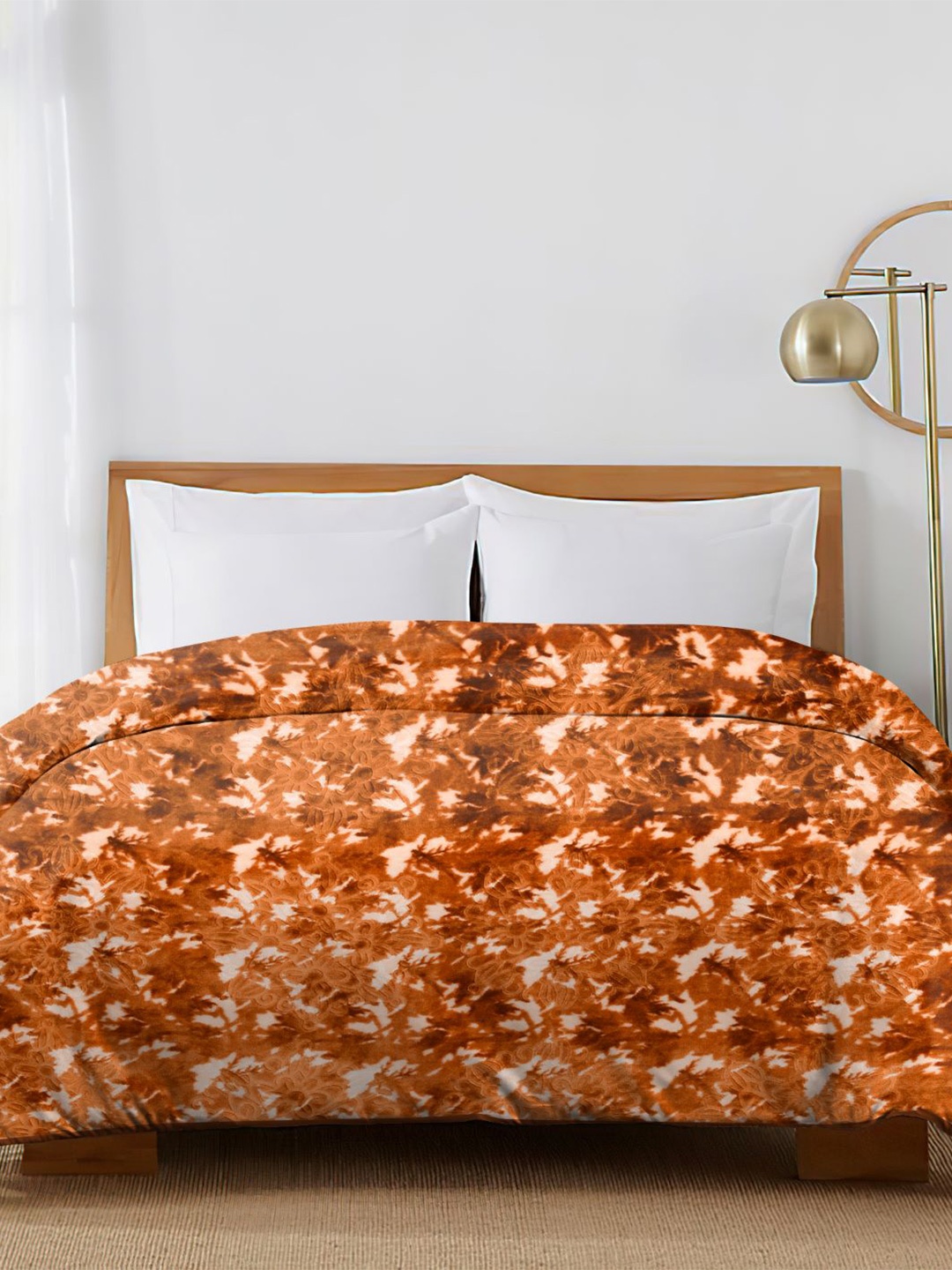 

Spangle Orange & Cream-Coloured Floral Mink Heavy Winter 500 GSM Double Bed Blanket