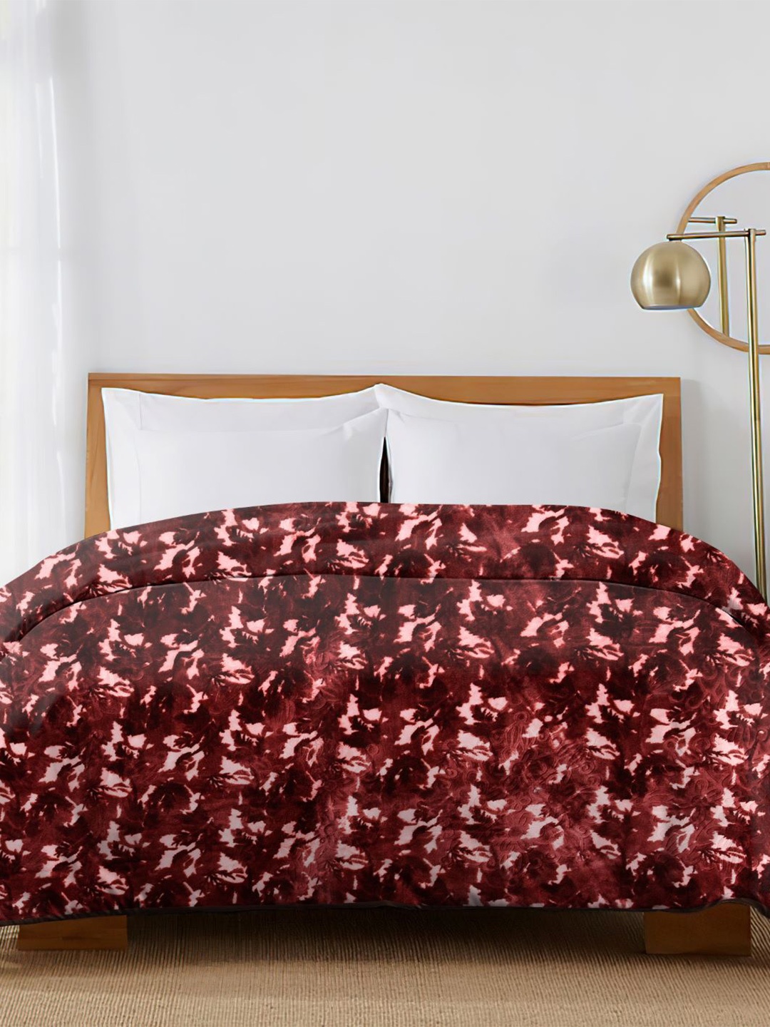 

Spangle Maroon & Cream-Coloured Floral Mink Heavy Winter 500 GSM Double Bed Blanket