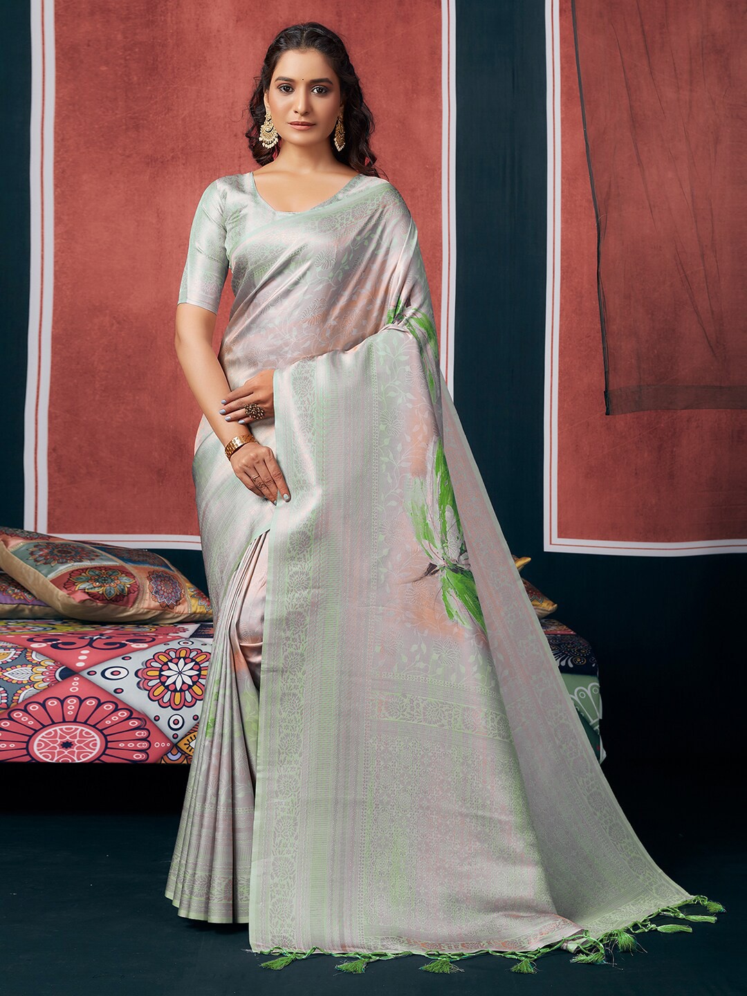 

Satrani Floral Woven Design Zari Art Silk Saree, Green