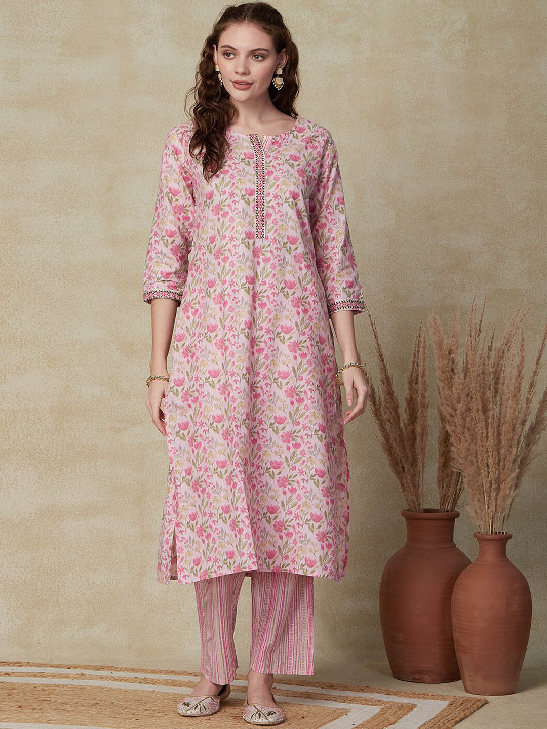 

FASHOR Pink Floral Printed Regular Pure Cotton Kurta with Trousers & With Dupatta