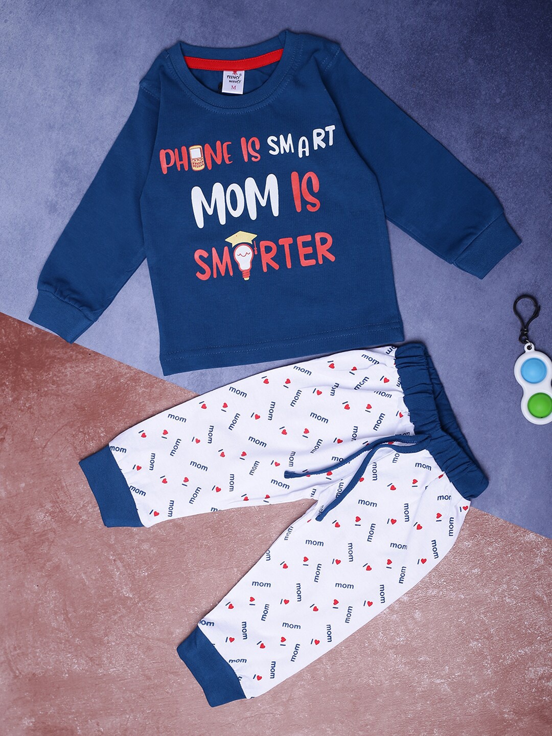 

V-Mart Infants Printed Pure Cotton T-Shirt With Trouser, Blue