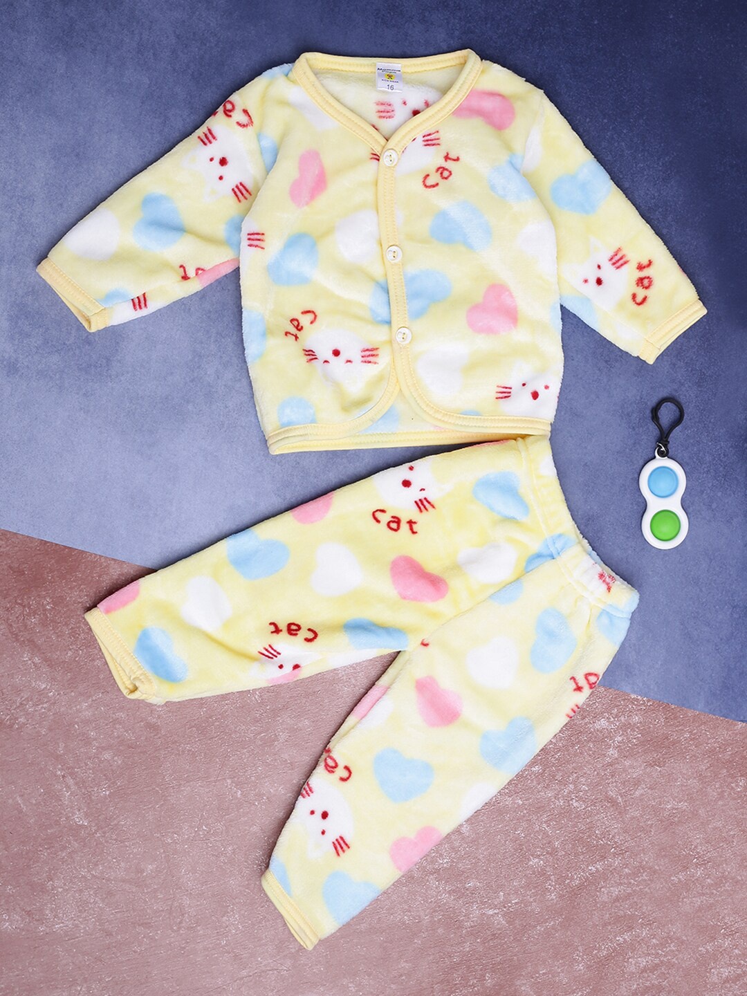 

V-Mart Infant Conversational Printed Pure Cotton T-shirt With Trousers, Yellow