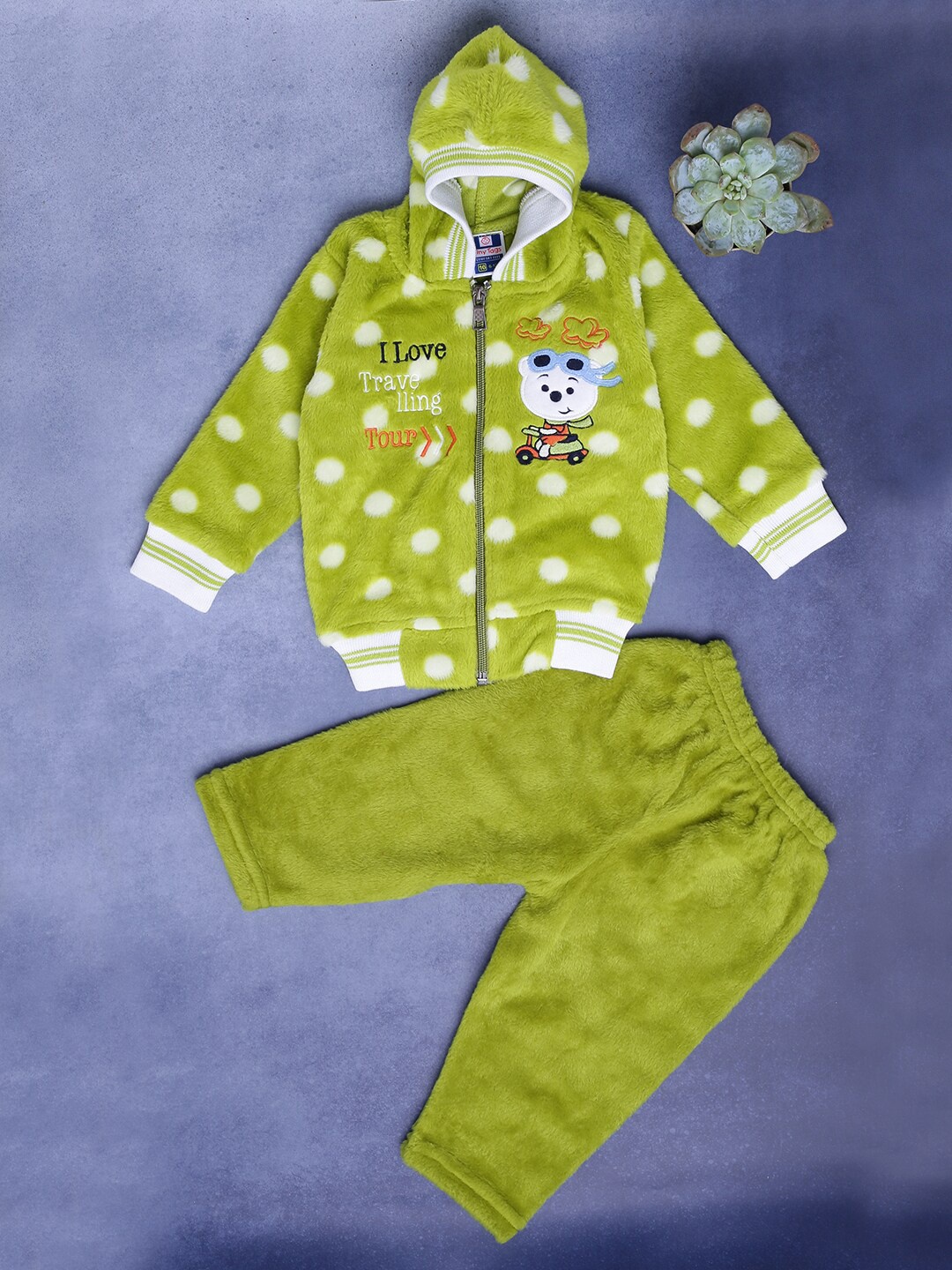 

V-Mart Kids Printed Hooded Neck Long Sleeve T-shirt With Pyjama, Green