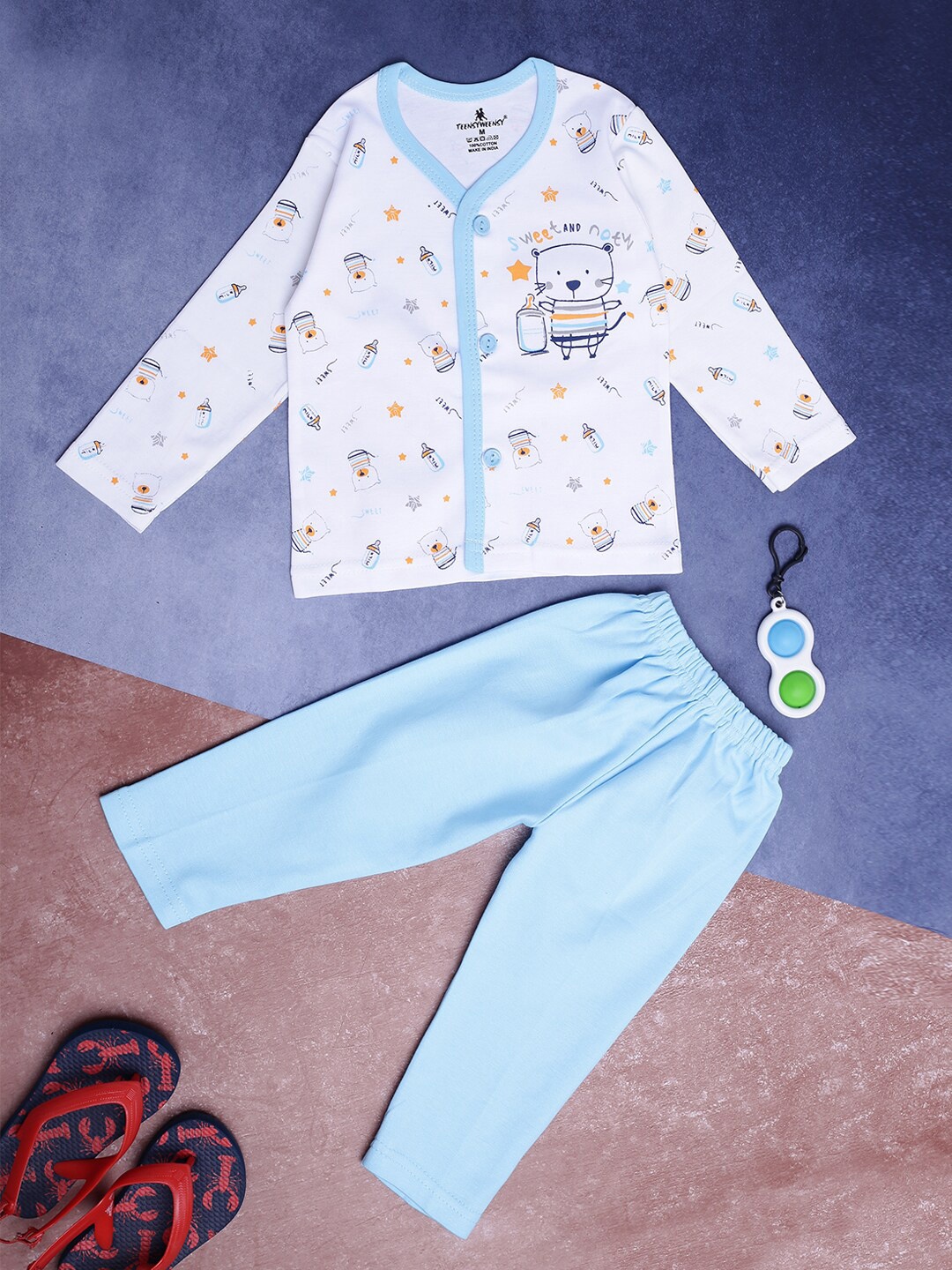 

V-Mart Infants Printed Pure Cotton T-Shirt With Trousers, Blue