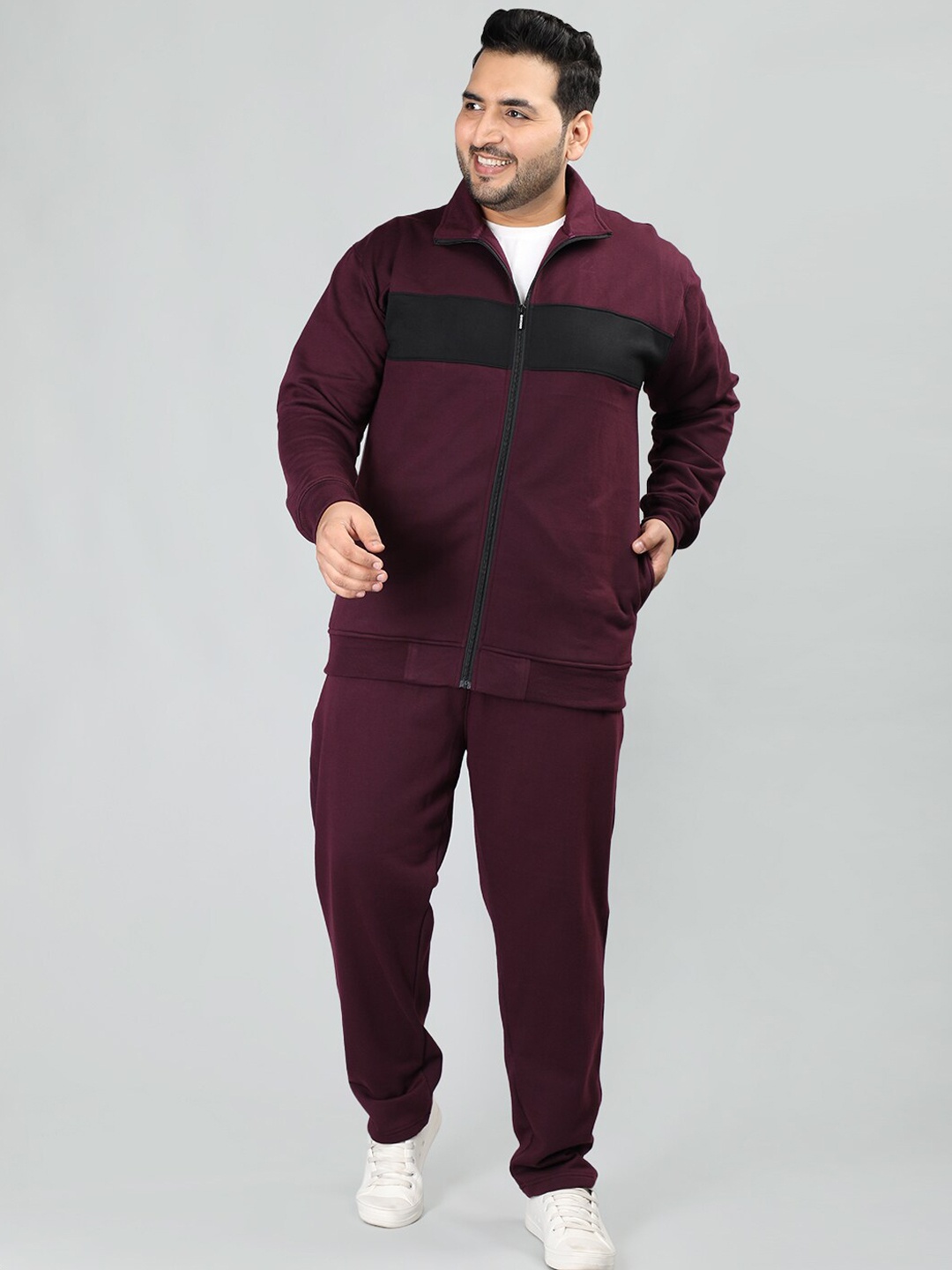 

CHKOKKO Jacket And Track Pant Set, Maroon