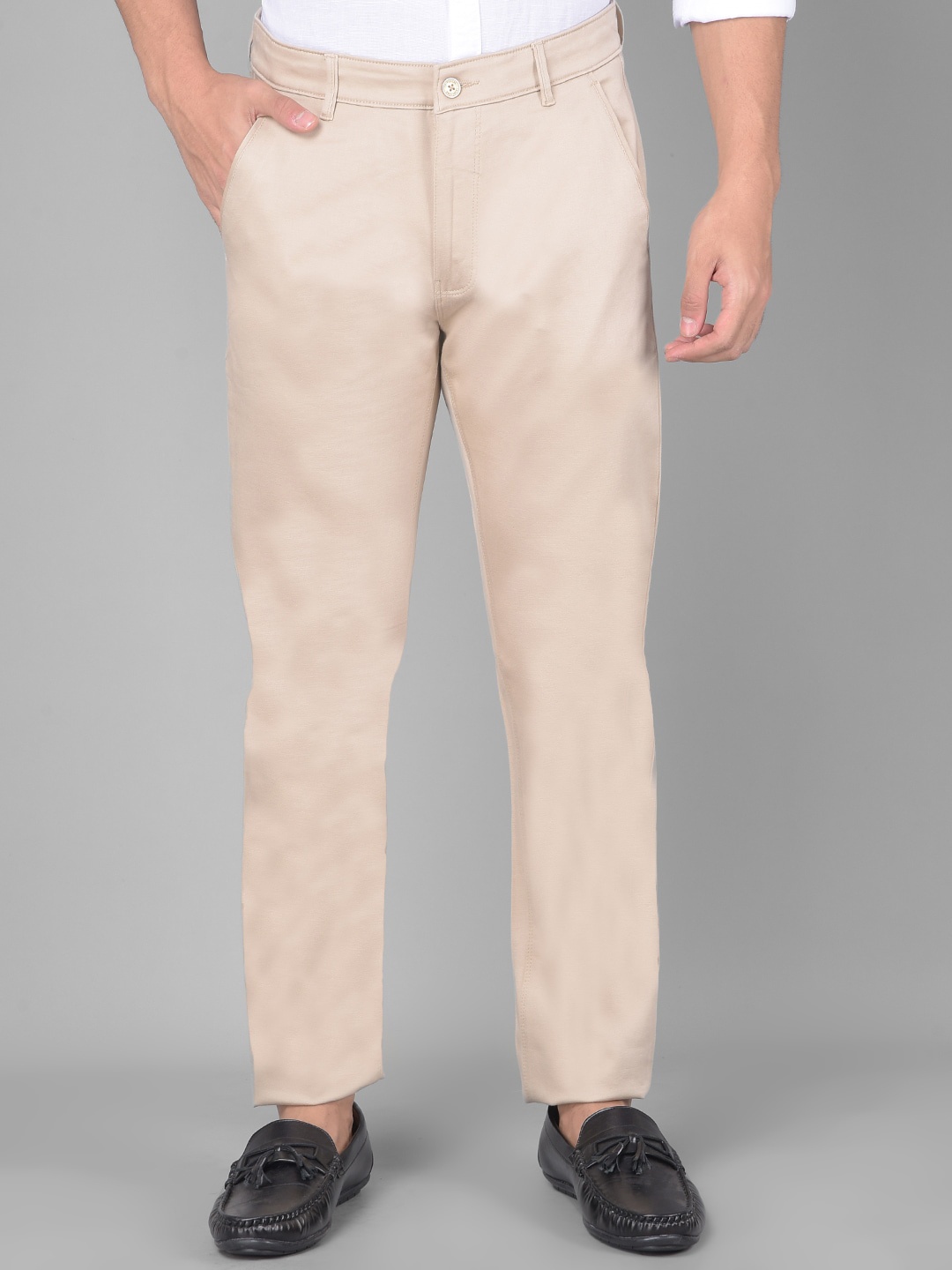 

Crimsoune Club Men Mid-Rise Plain Slim Fit Trousers, Beige
