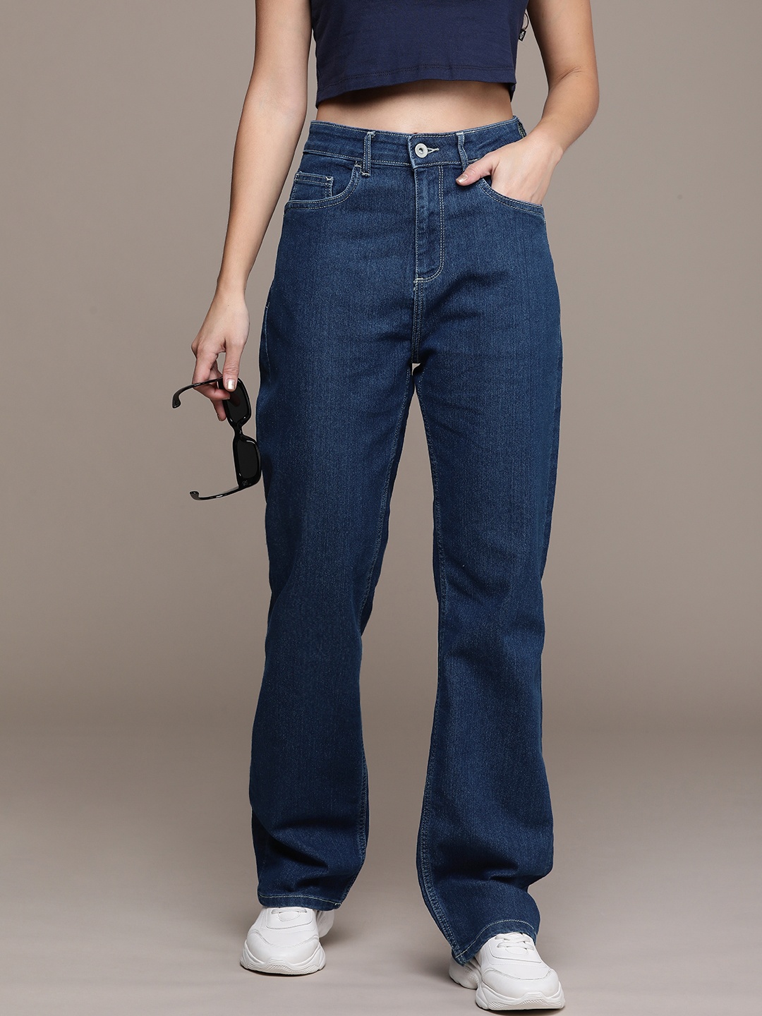 

The Roadster Life Co. Women Blue Straight Fit Stretchable Jeans