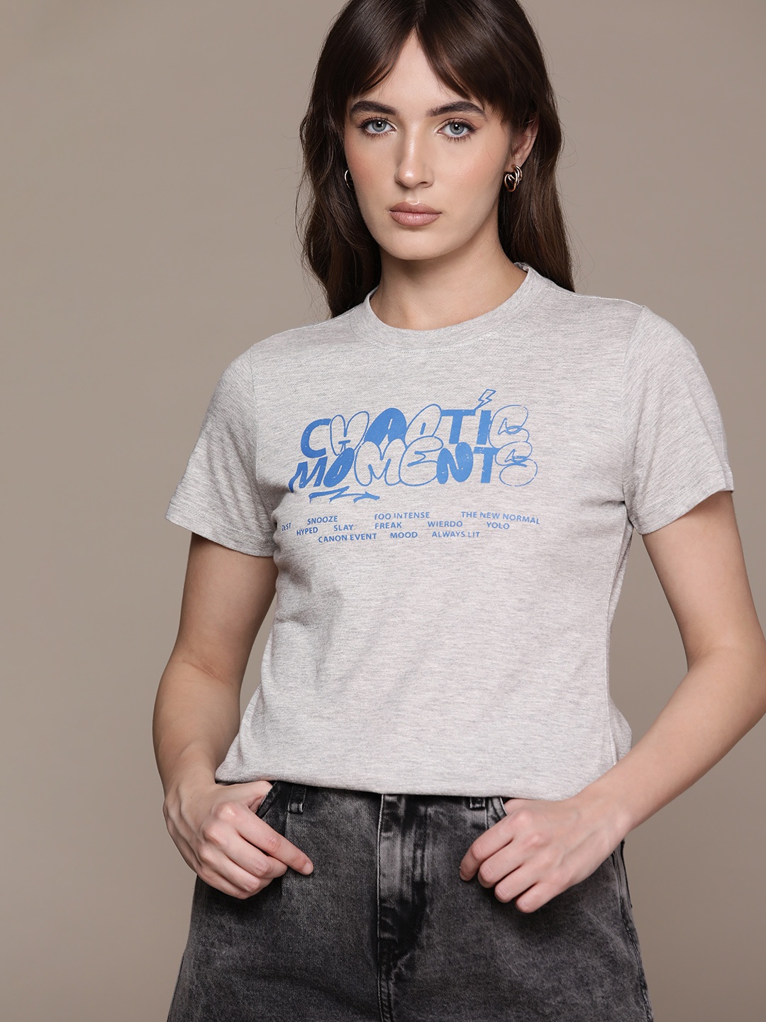

The Roadster Lifestyle Co. Typography Printed Regular Fit T-shirt, Grey