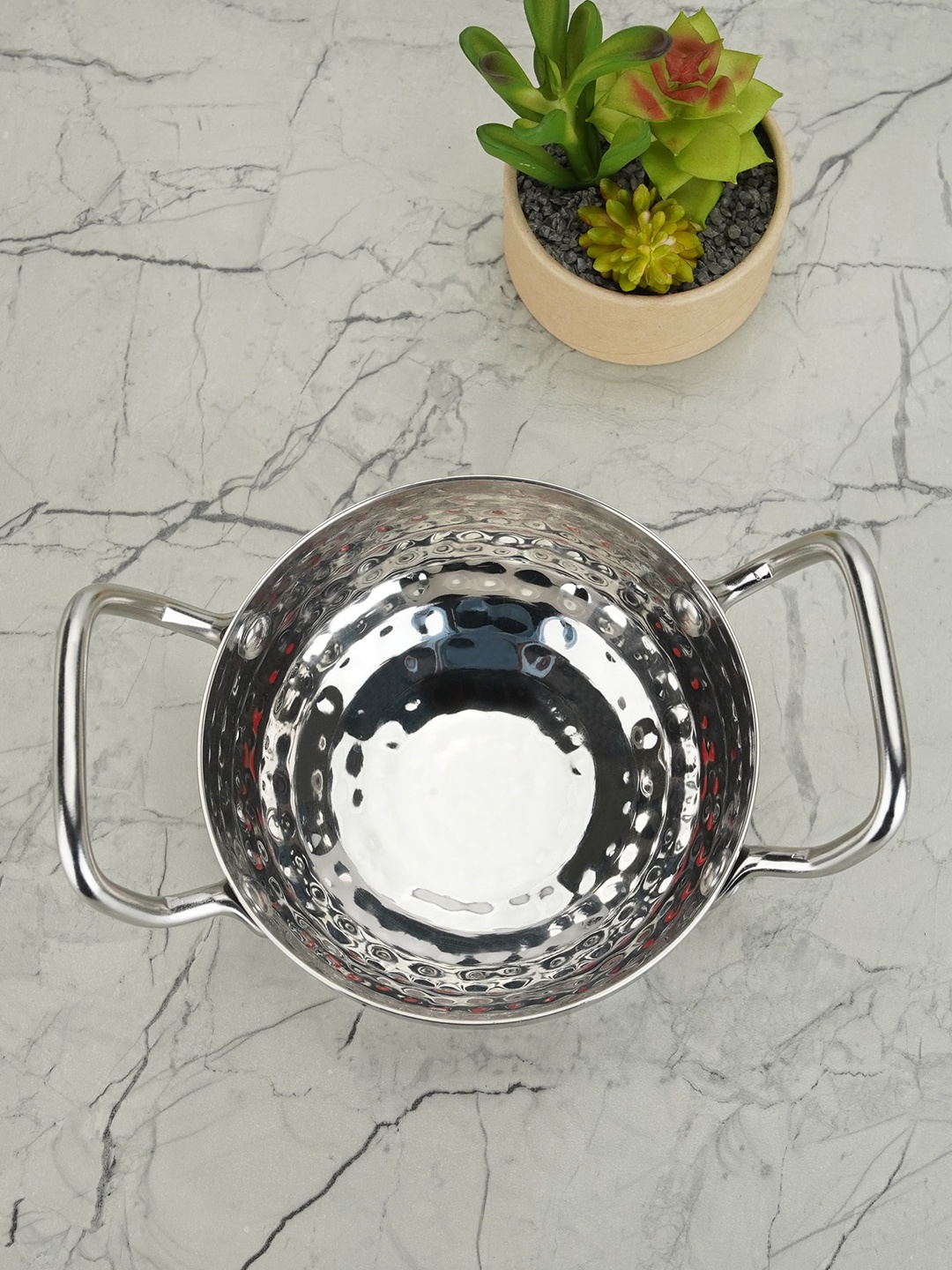 

Sumeet Grey Stainless Steel Kadhai Cookware 650 ml, Silver