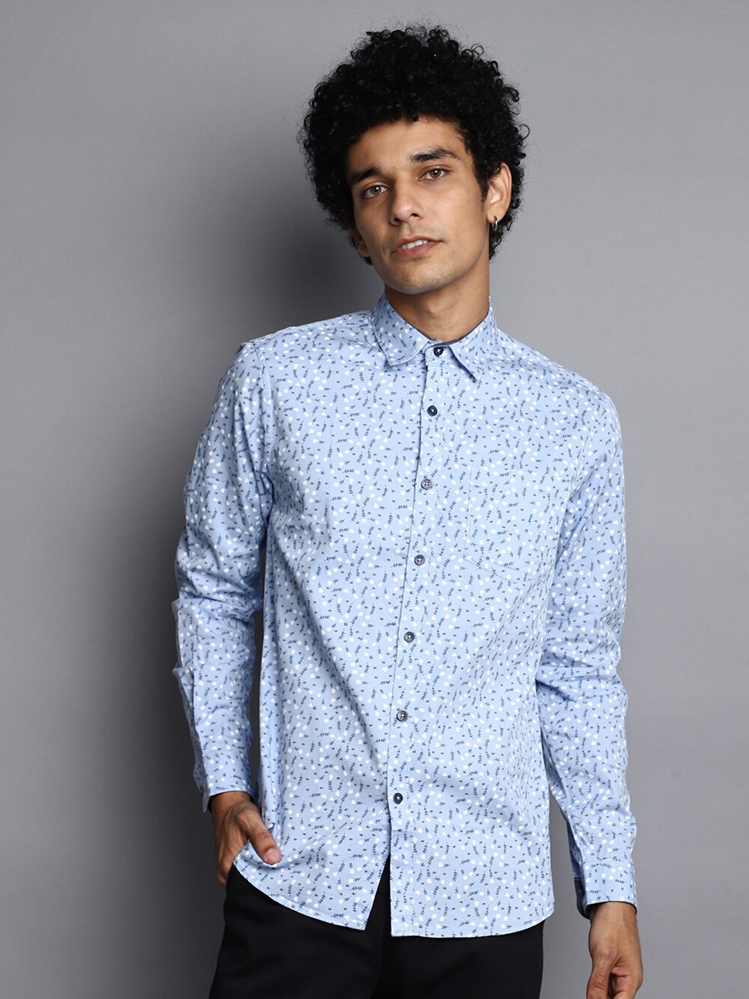 

V-Mart Slim Fit Floral Printed Spread Collar Long Sleeve Pocket Cotton Casual Shirt, Blue