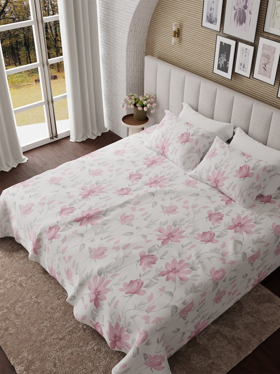 

HOUMN Pink & White Floral Cotton 300 TC King Bedsheet with 2 Pillow Covers