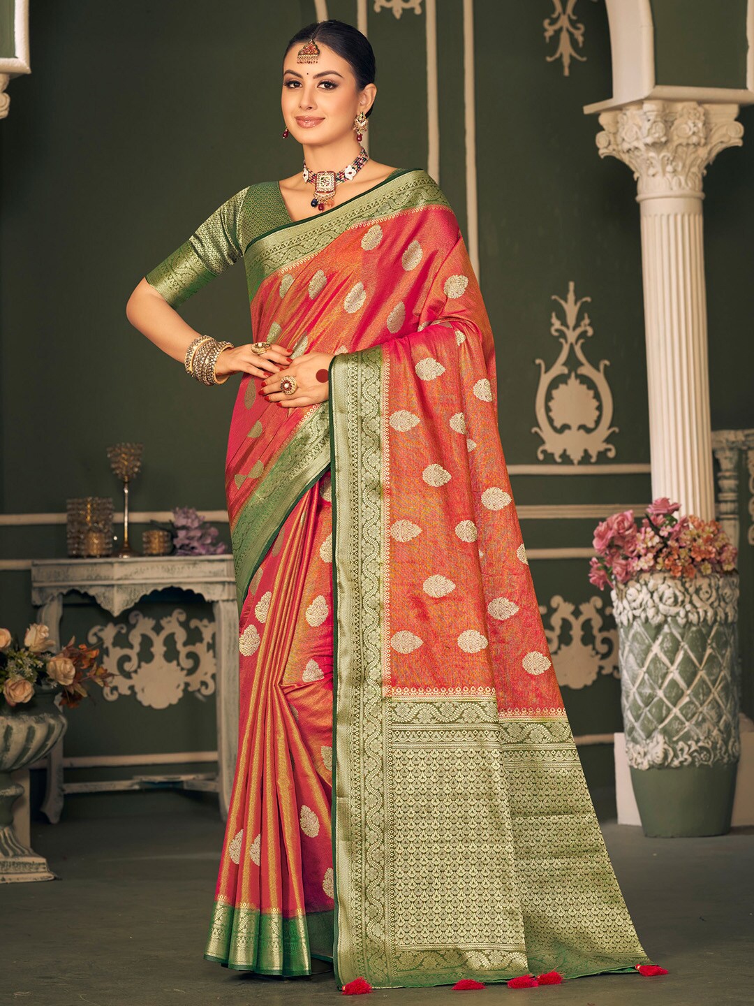 

Mitera Ethnic Motifs Woven Design Zari Banarasi Saree, Pink