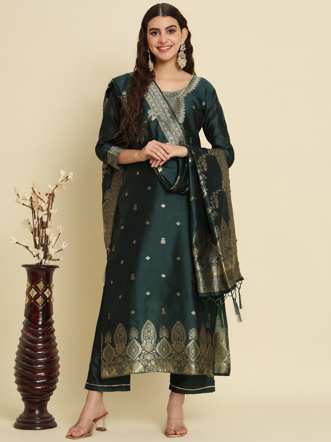 

KALINI Ethnic Motifs Woven Design Regular Zari Kurta With Trousers & Dupatta, Green